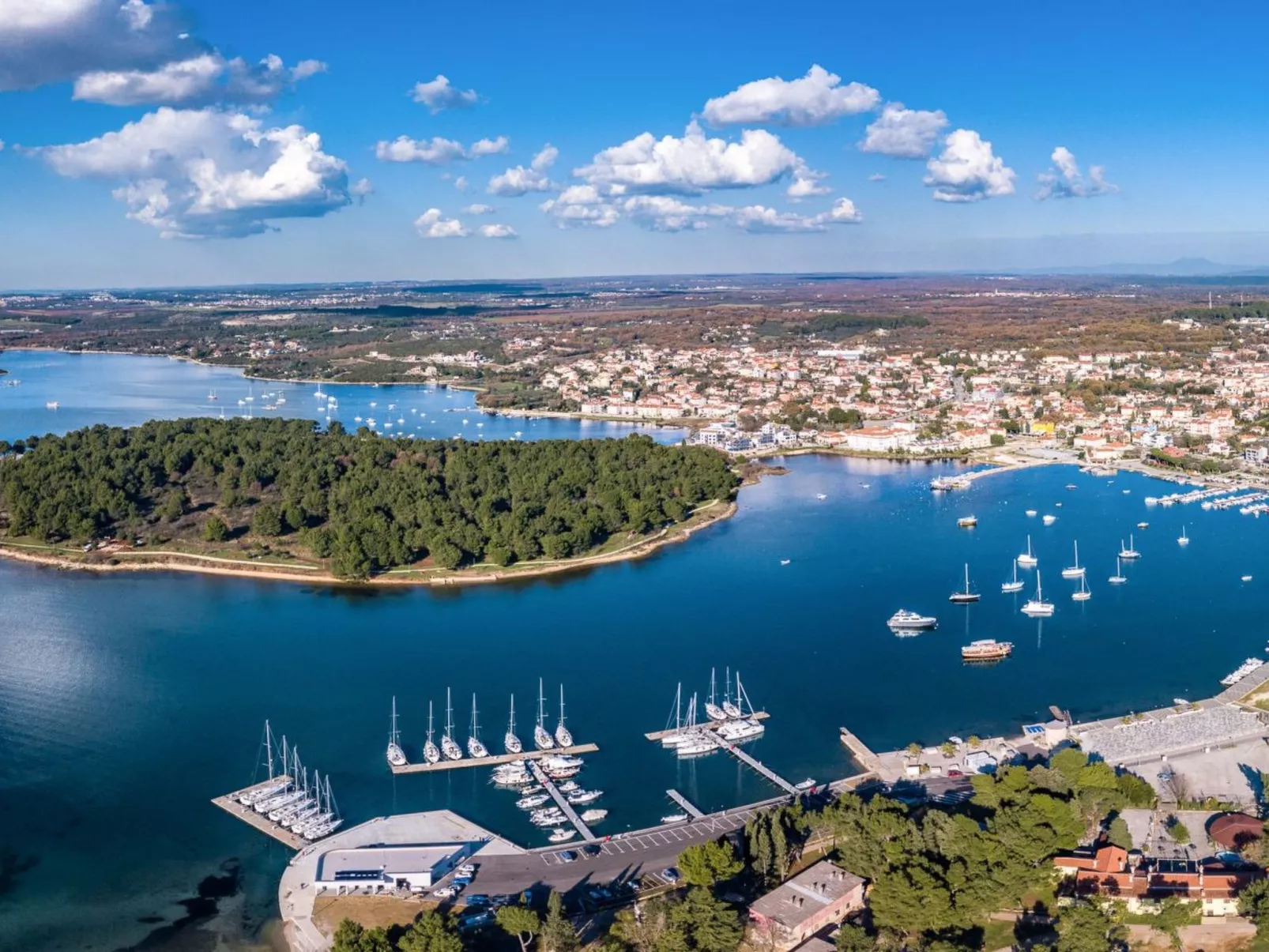 Ferienvilla 'Villa Nikolina' mit privatem Pool-Image-tags.info