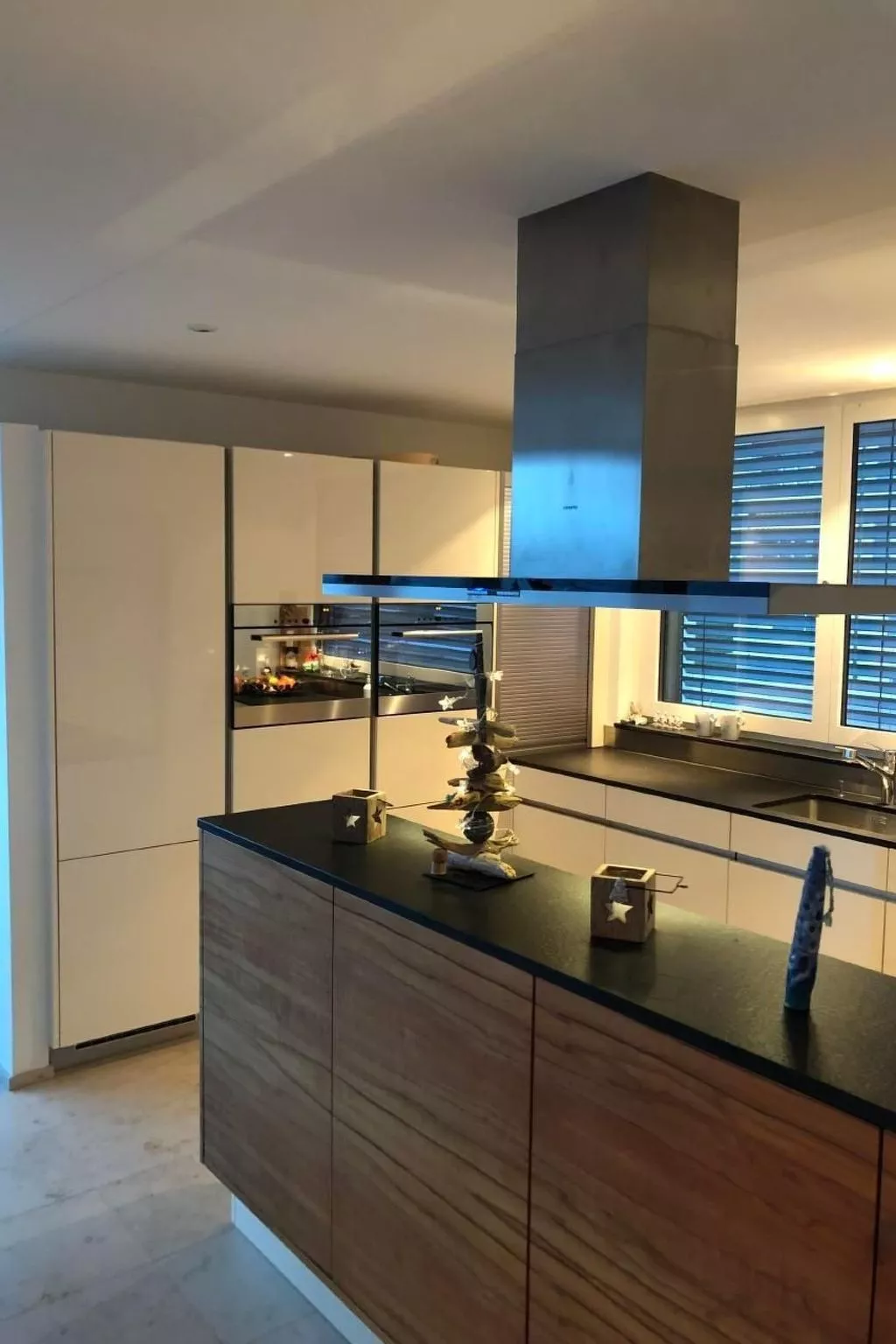 Penthouse Alpenblick (6 Erwachsene & 3 Kinder)-Image-tags.info