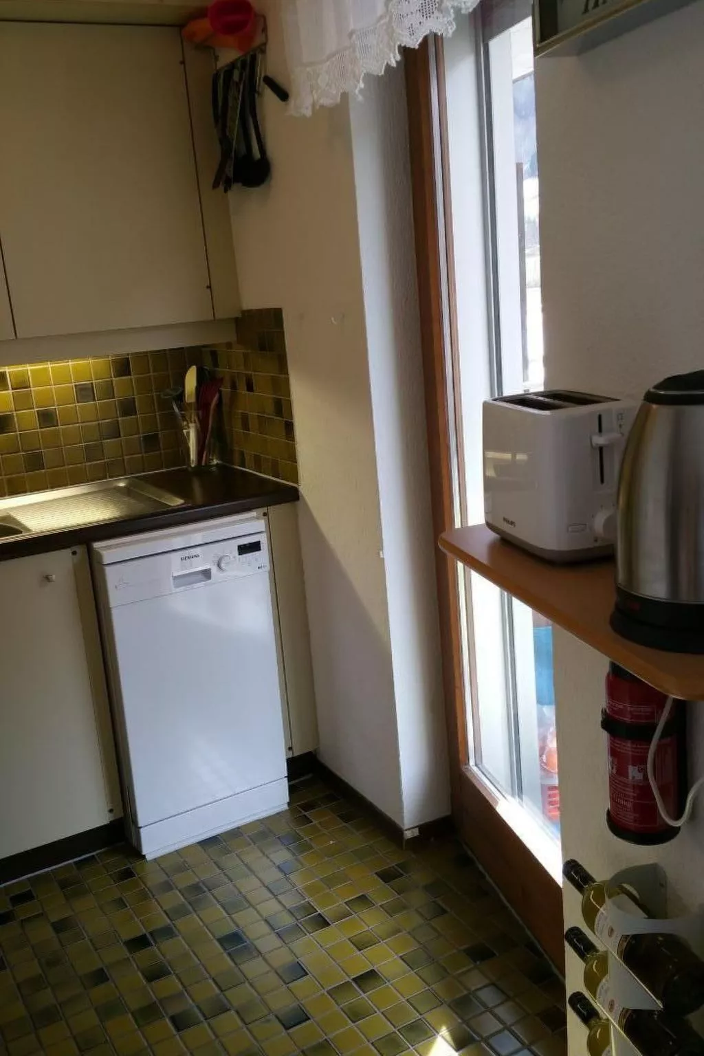 Gegenüber den Staubbach Wasserfällen-Image-tags.info