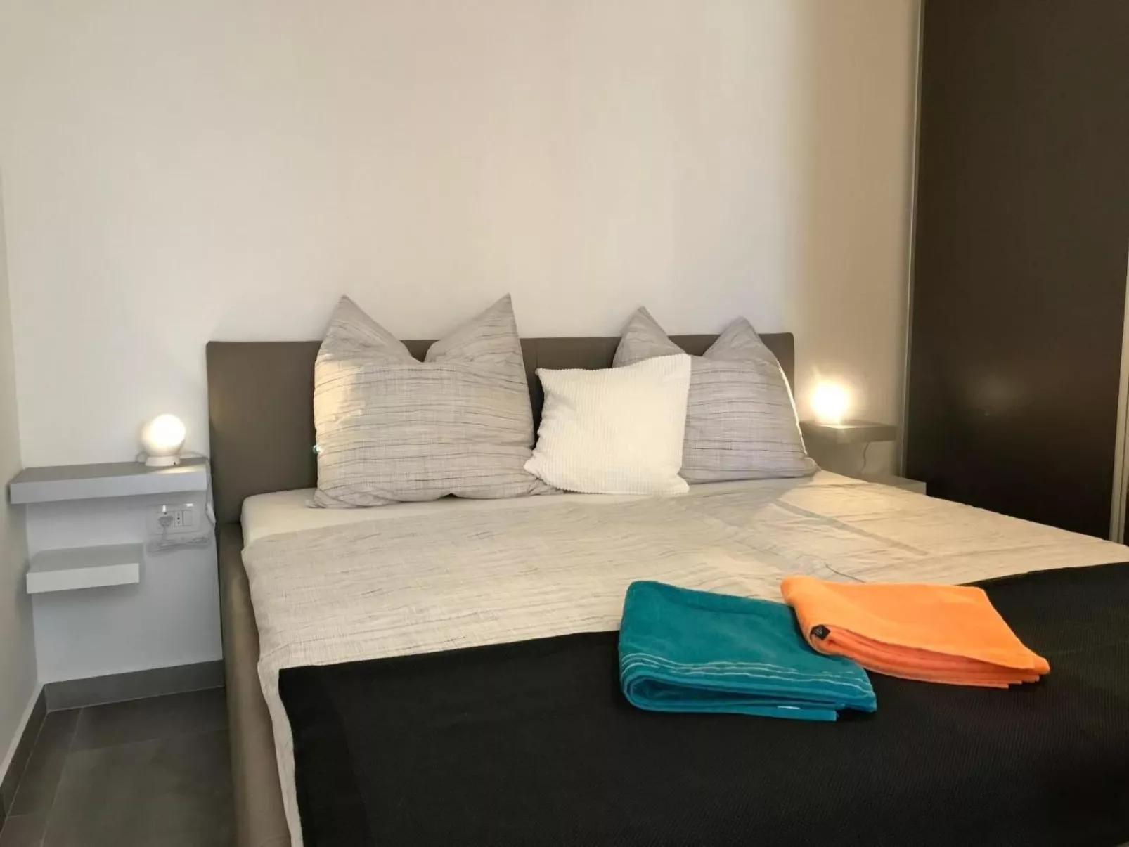 Cres-Image-tags.info