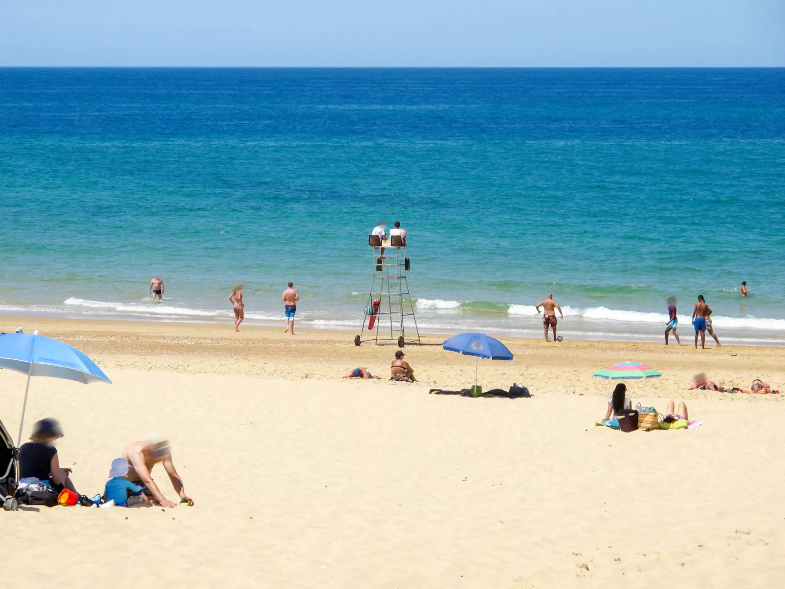 Haus am Meer, die Füße im Sand-Environnement
