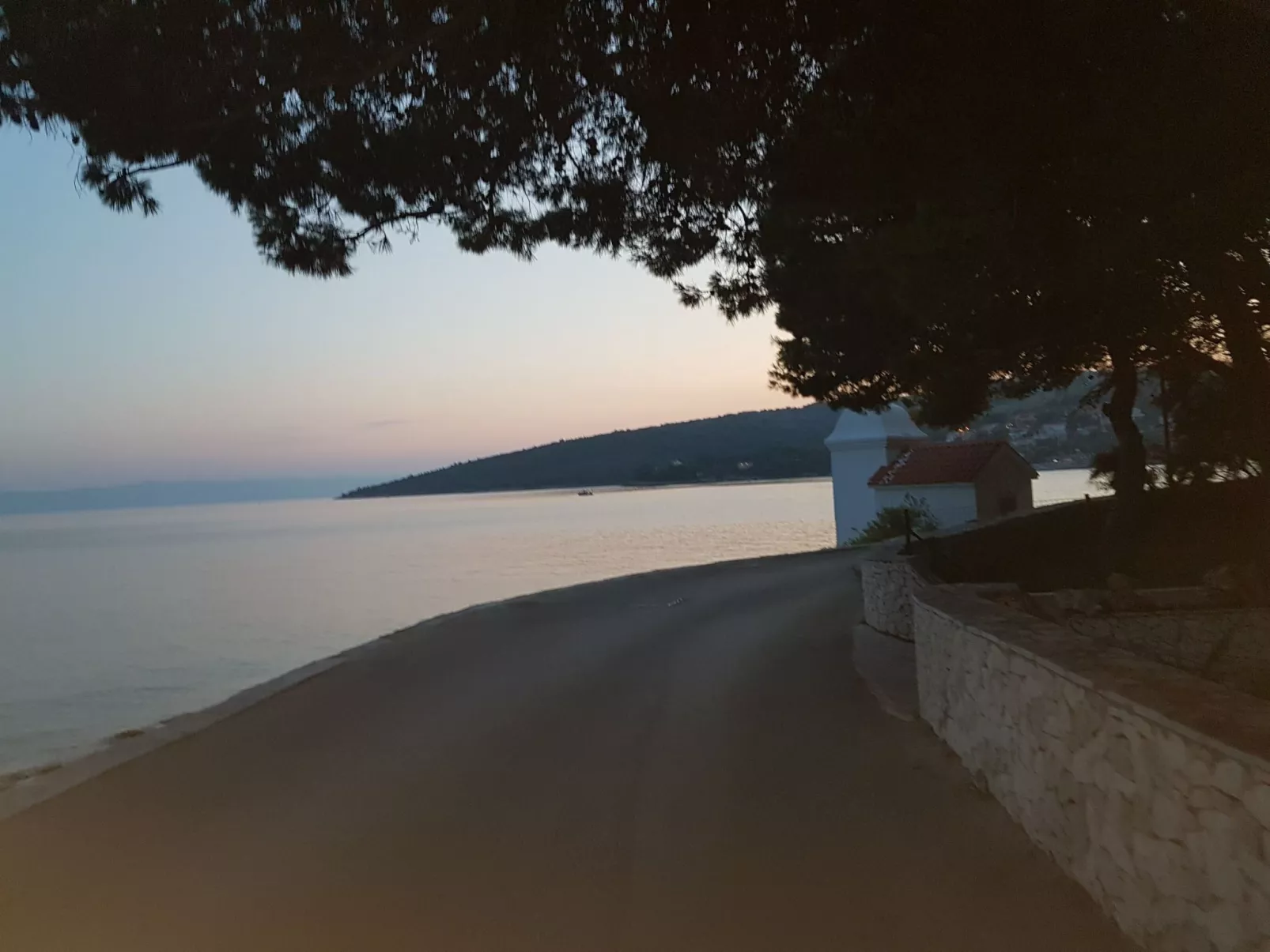 Gesamtes Ferienhaus in Sumartin mit Privatem Pool-Dehors