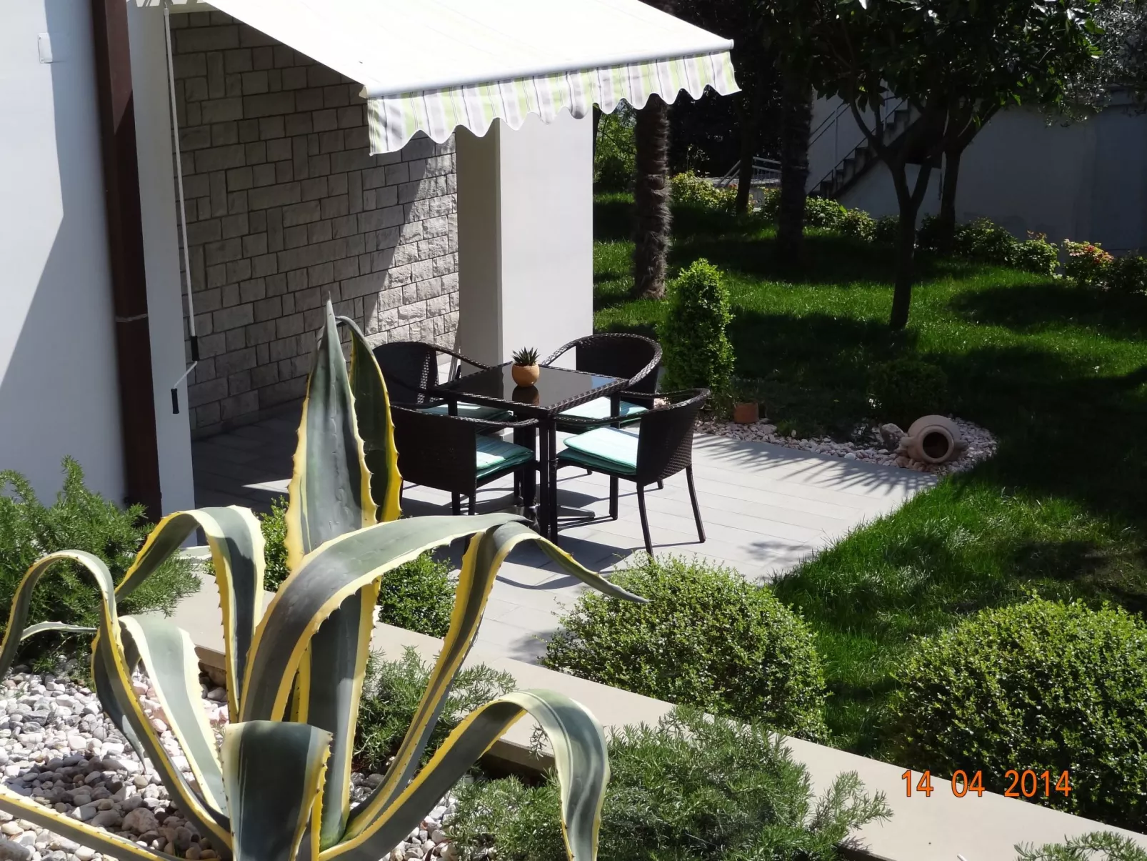 Appartement Silvia mit Terrasse und Meerblick-Draußen