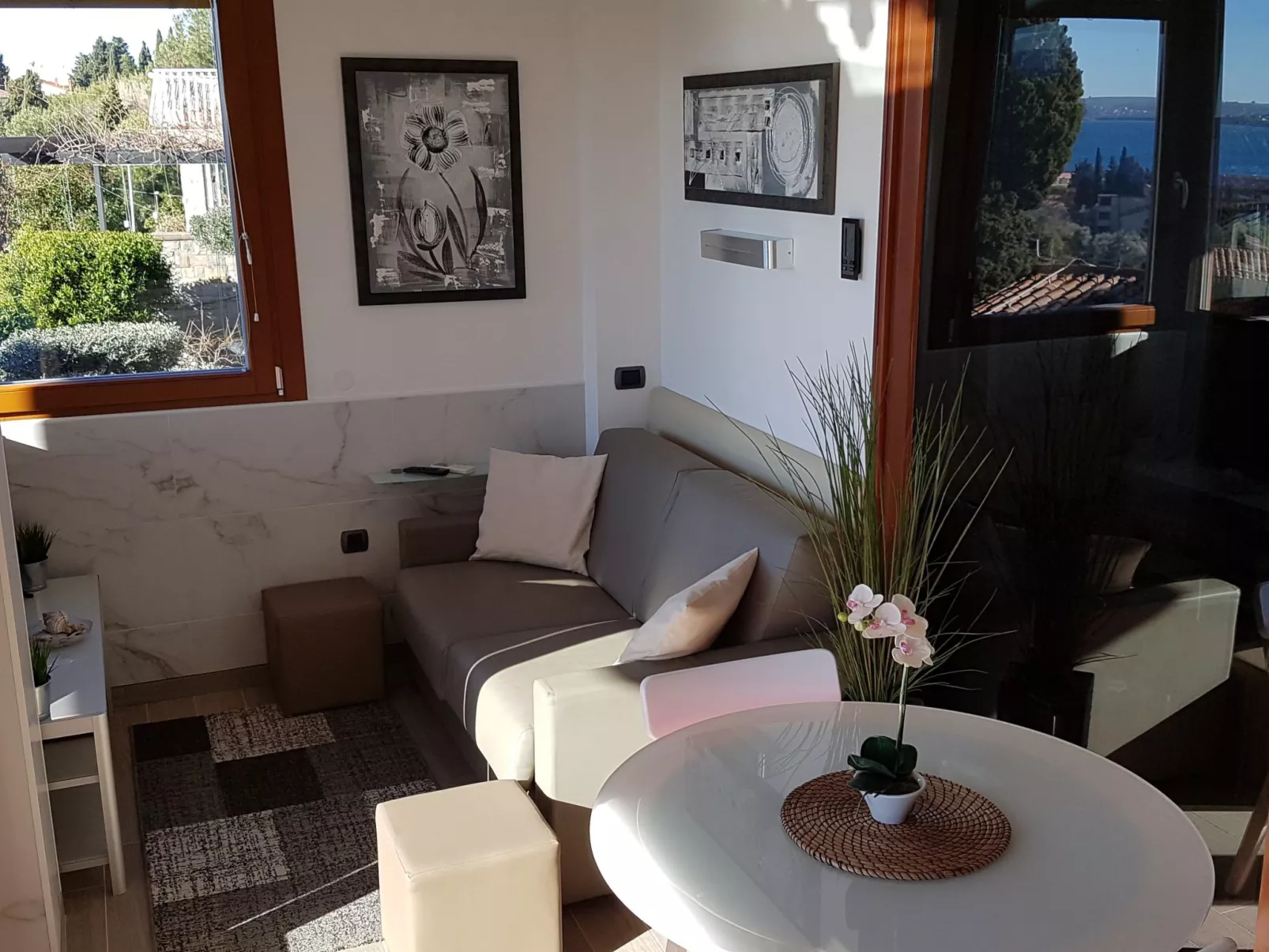 Appartement Deluxe mit Balkon und Meerblick-Dedans