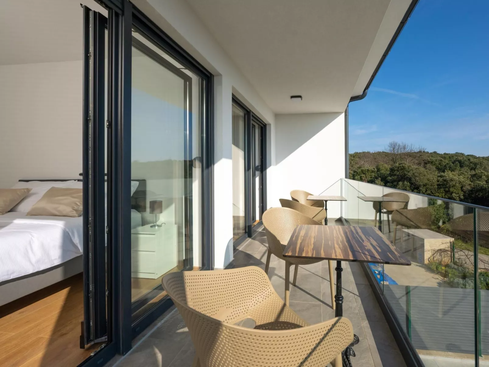 Villa Artec mit Meerblick-Image-tags.info