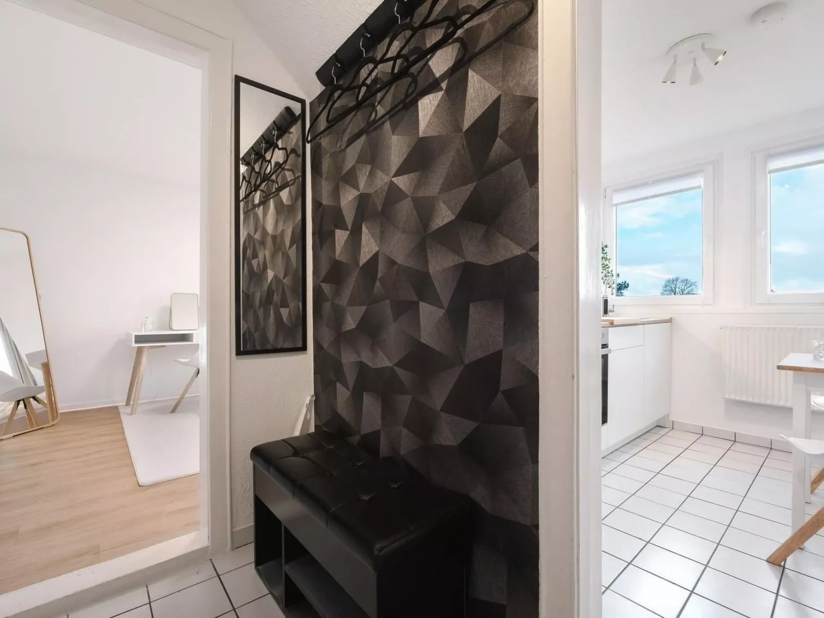 Apartment nähe A1 und Mercedes-Dedans