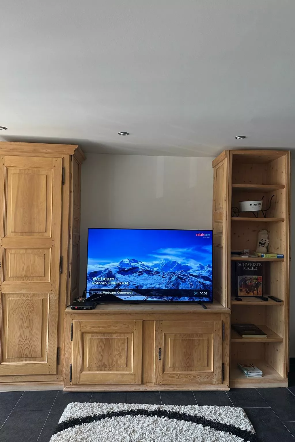 Viktoria Matterhorn-Draußen