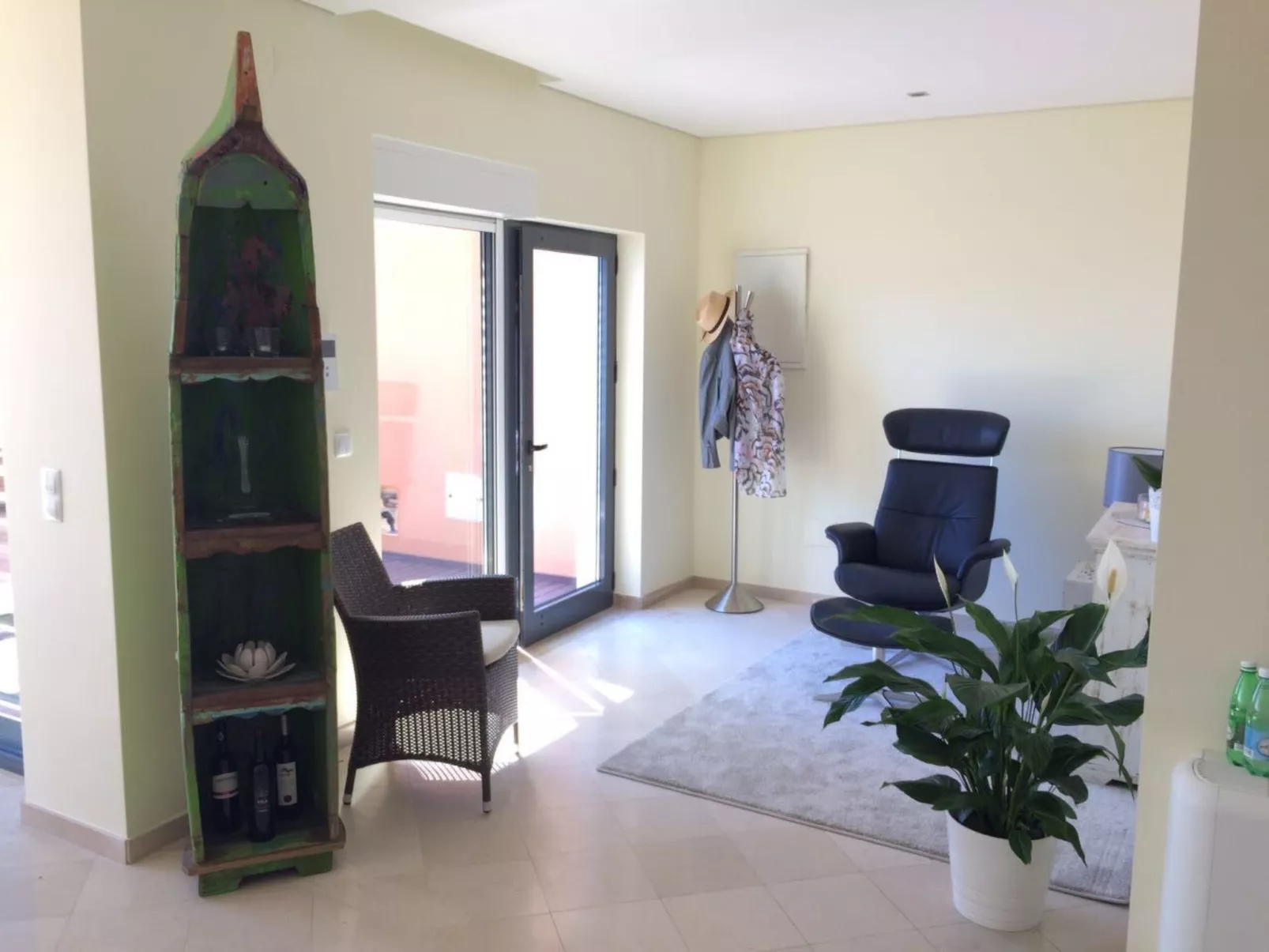 In Sesimbra mit Grill, Terrasse und Garten-Dedans