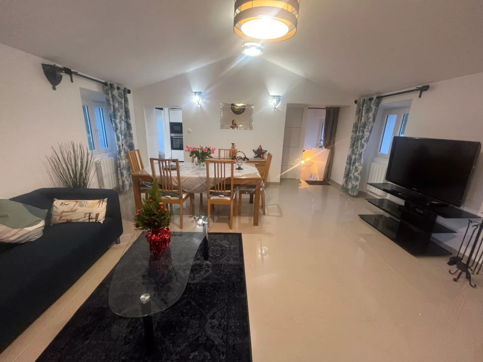 Oberseite der Villa Les Tilleuls-Drinnen