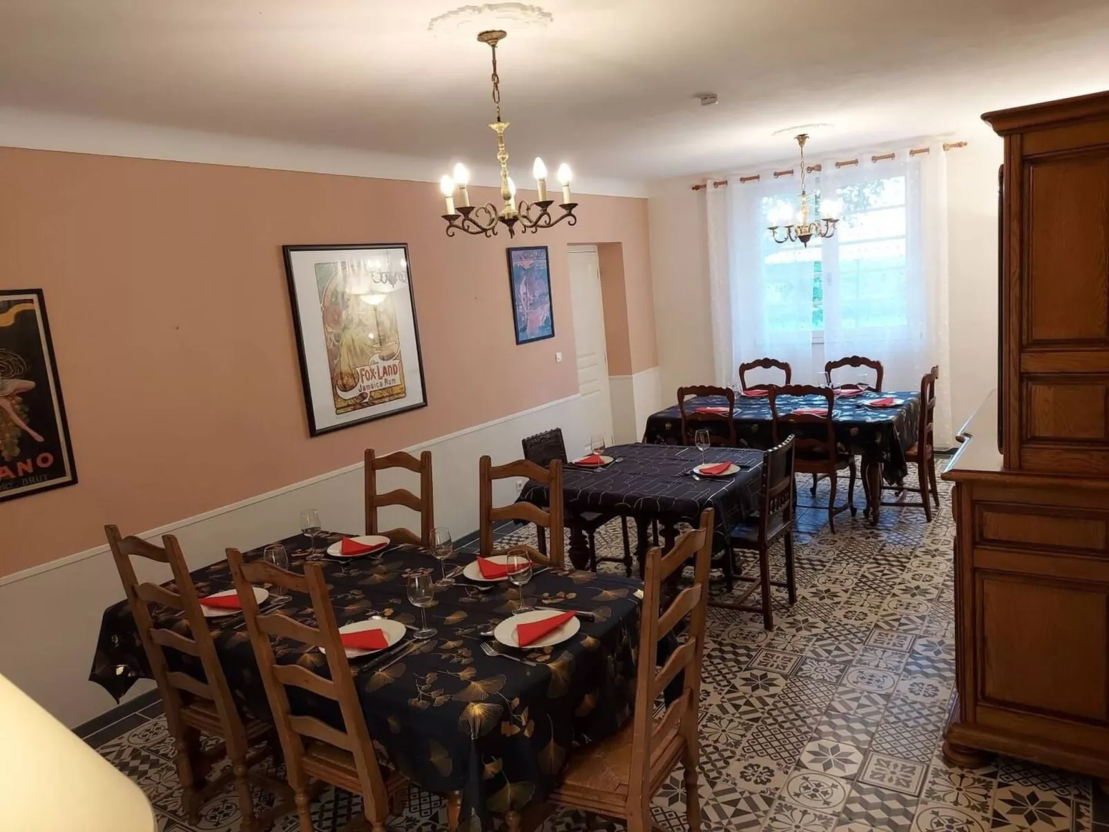 Villa 'Grand Tauzia'-Inside