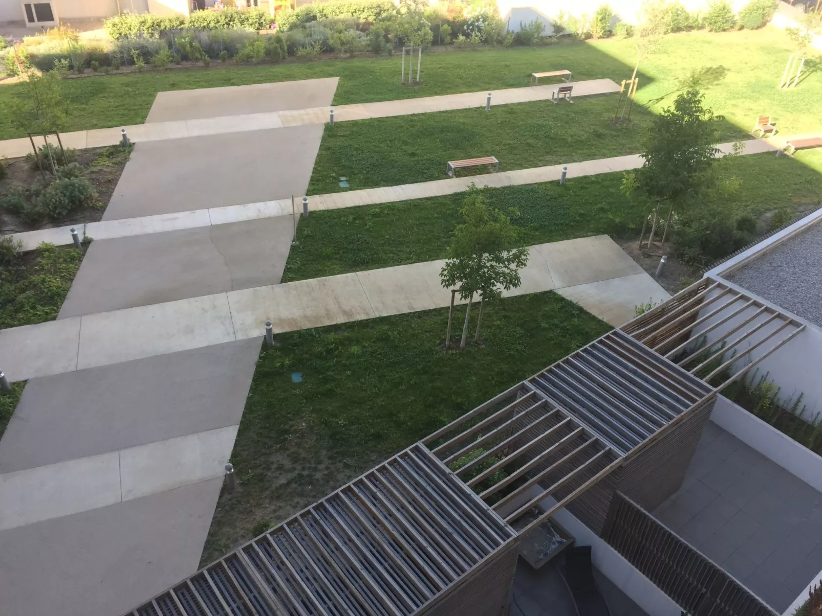 SCHÖNE T3 MIT SÜDTERRASSE-Draußen