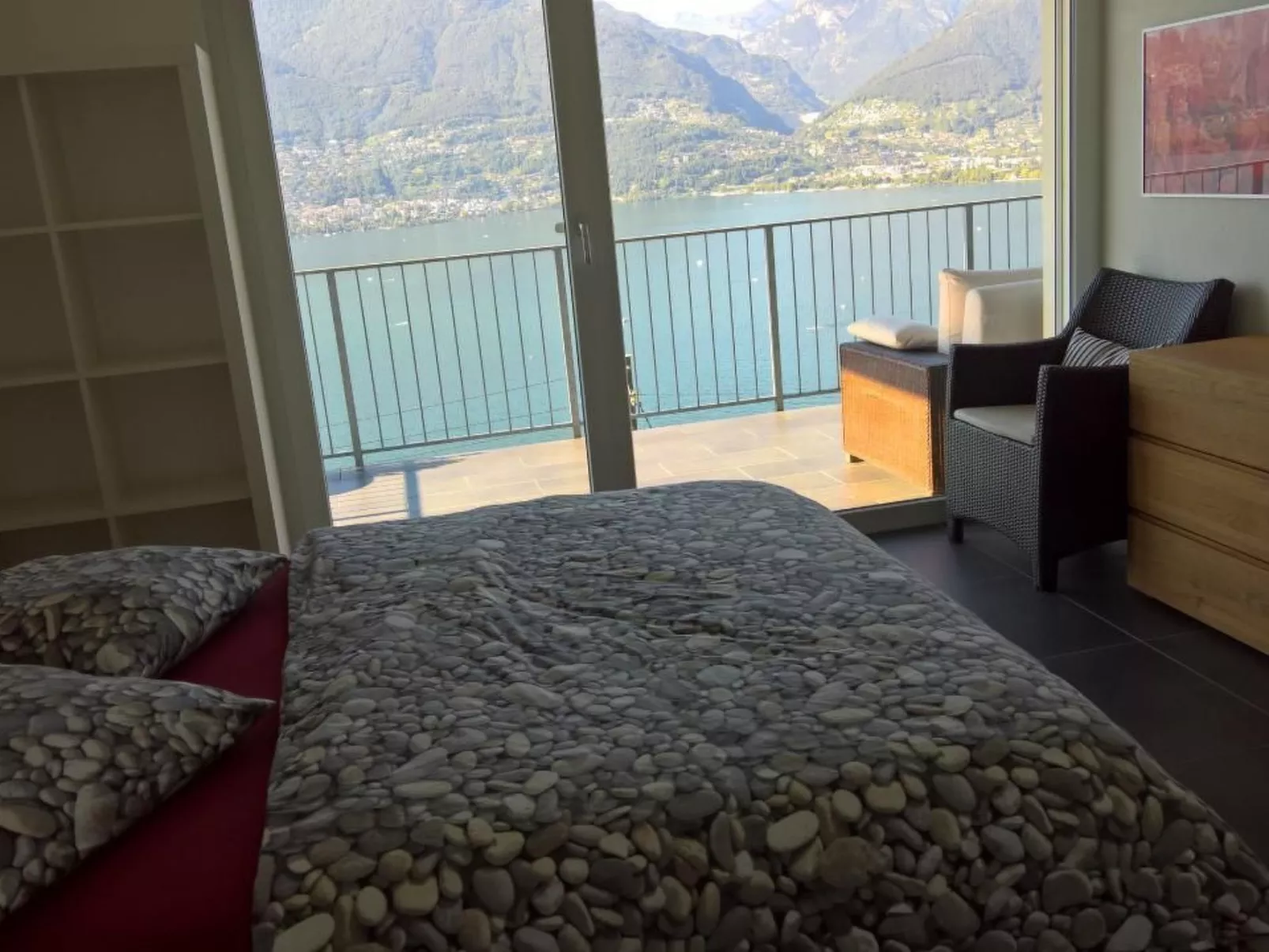 Wohnung an Traumlage mit Tessinerflair-Dedans