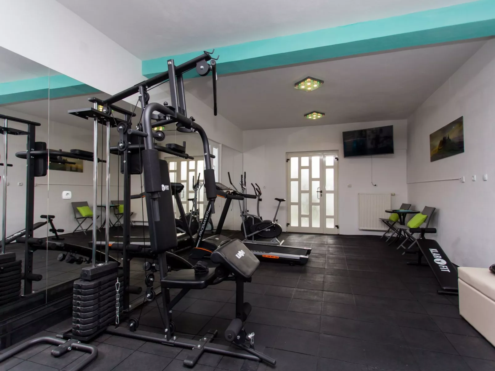 Anwesen "Villa Almas, Sauna, Fitnessraum, Multisport-Inside