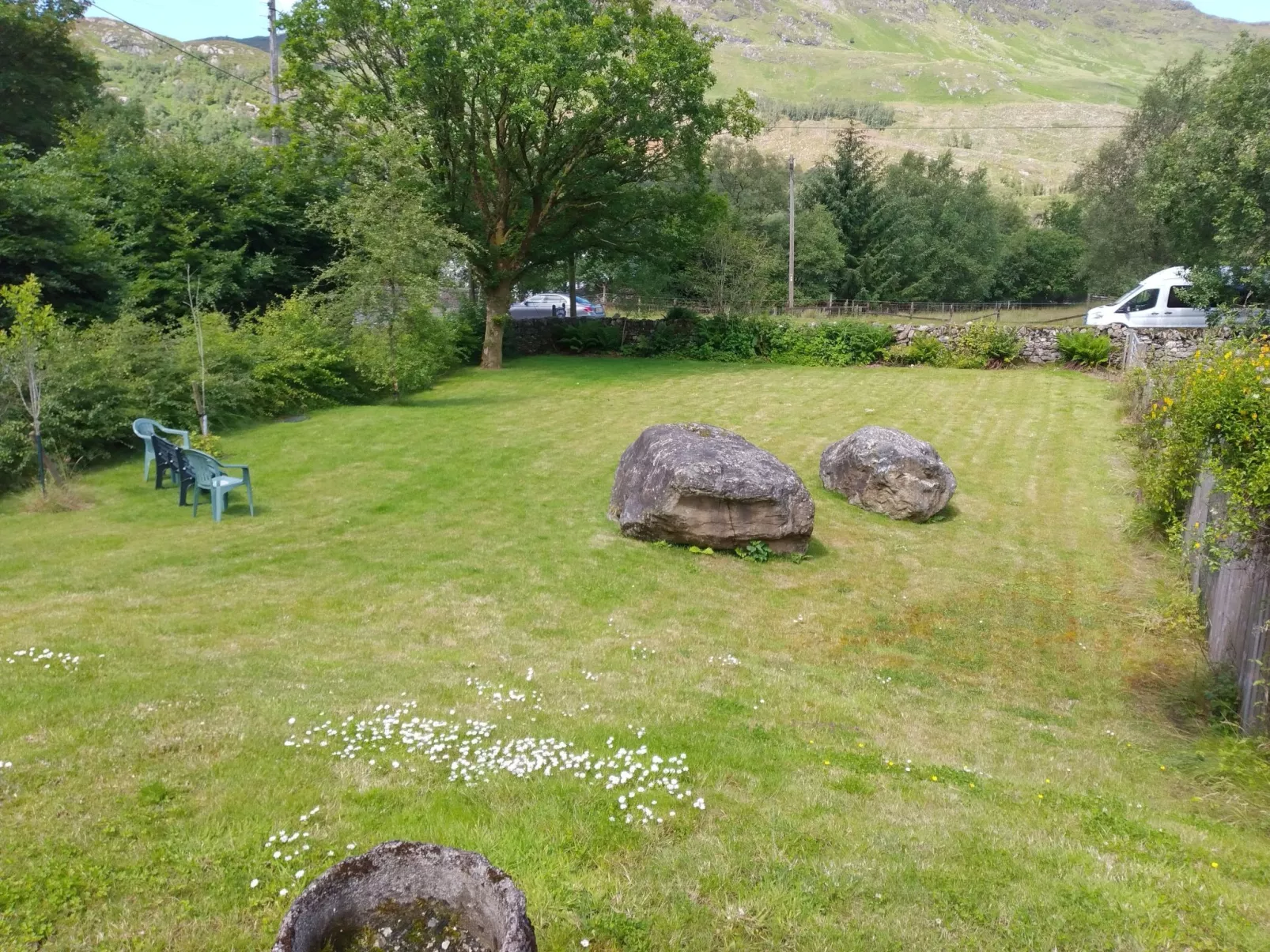 Benmore Farm House in Stirling mit Bergblick-Outside