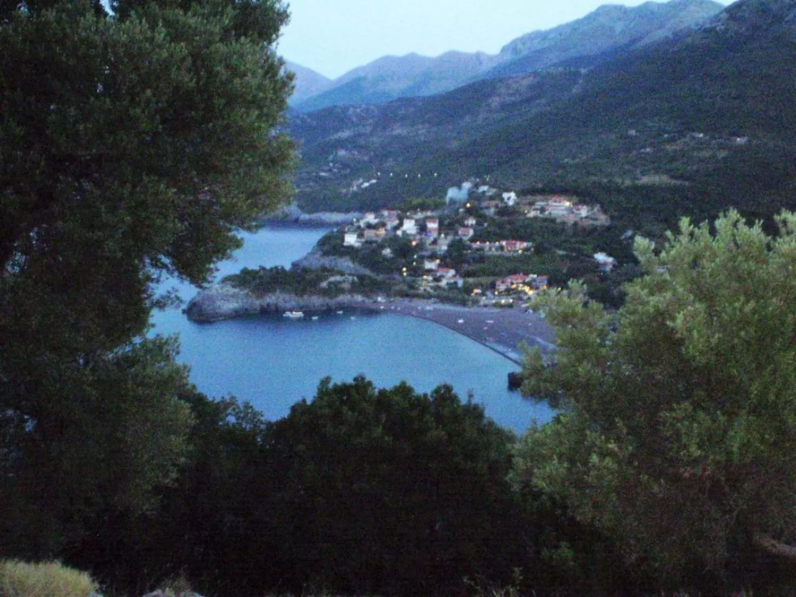 Landgut mit Garten, Grill und Terrasse-Outside