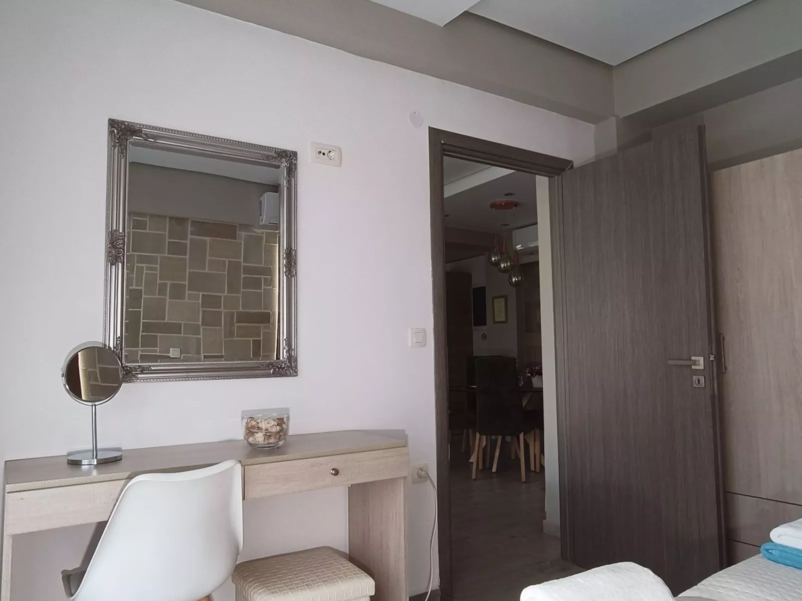 In Mithimna mit Privatem Pool-Drinnen