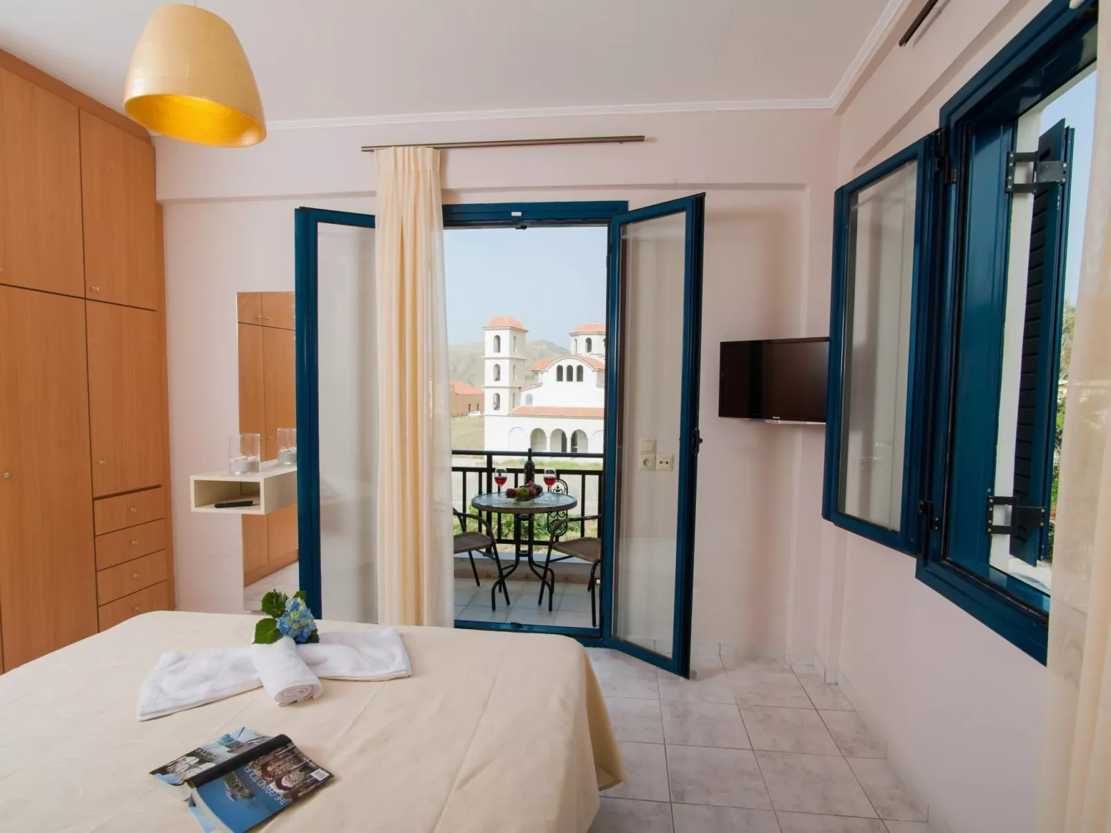 Schönes Haus in Panormos mit kleinem Garten-Dedans