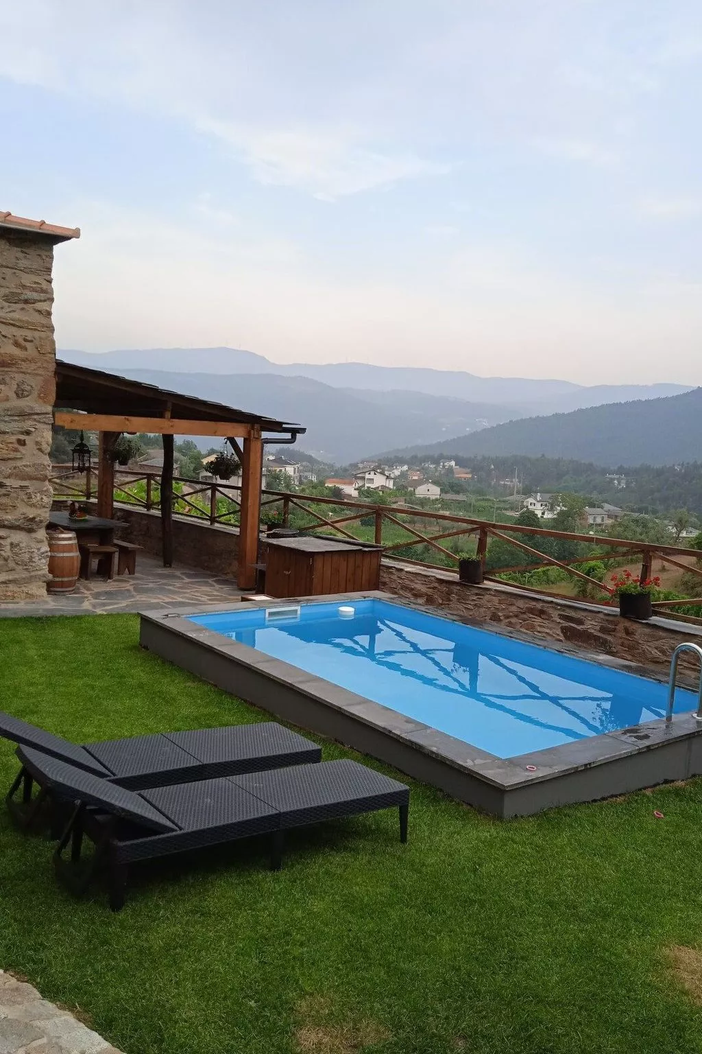 Eine Zuflucht in den Bergen-Dehors