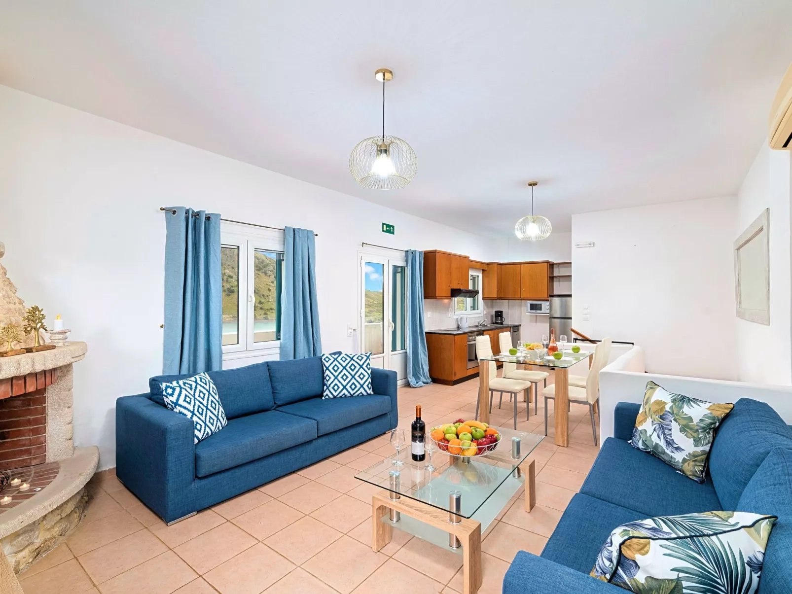 Du Lac Alpha Villa Privater Pool-Dedans