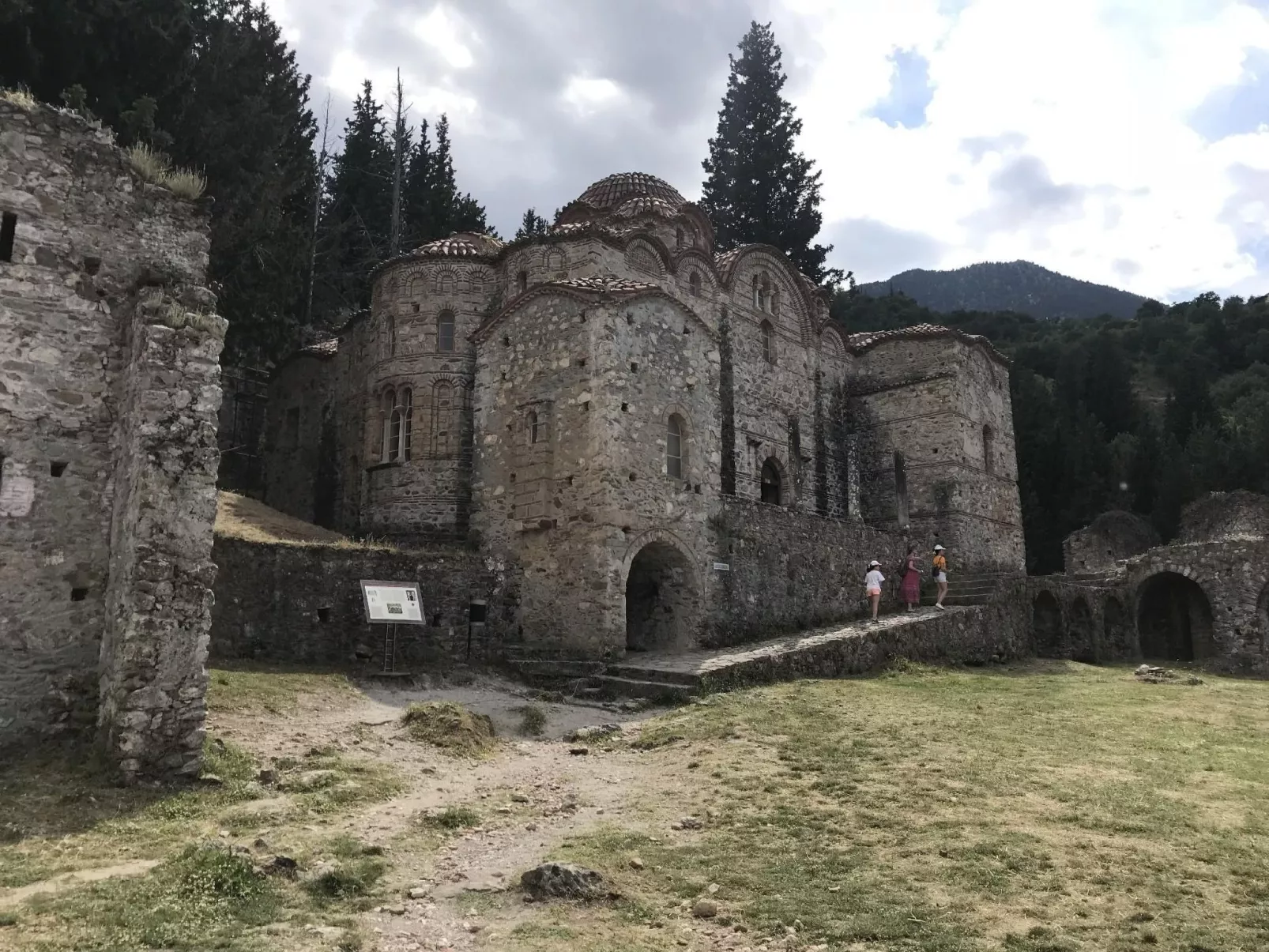 Zesa mit Balkon und Meerblick-Draußen