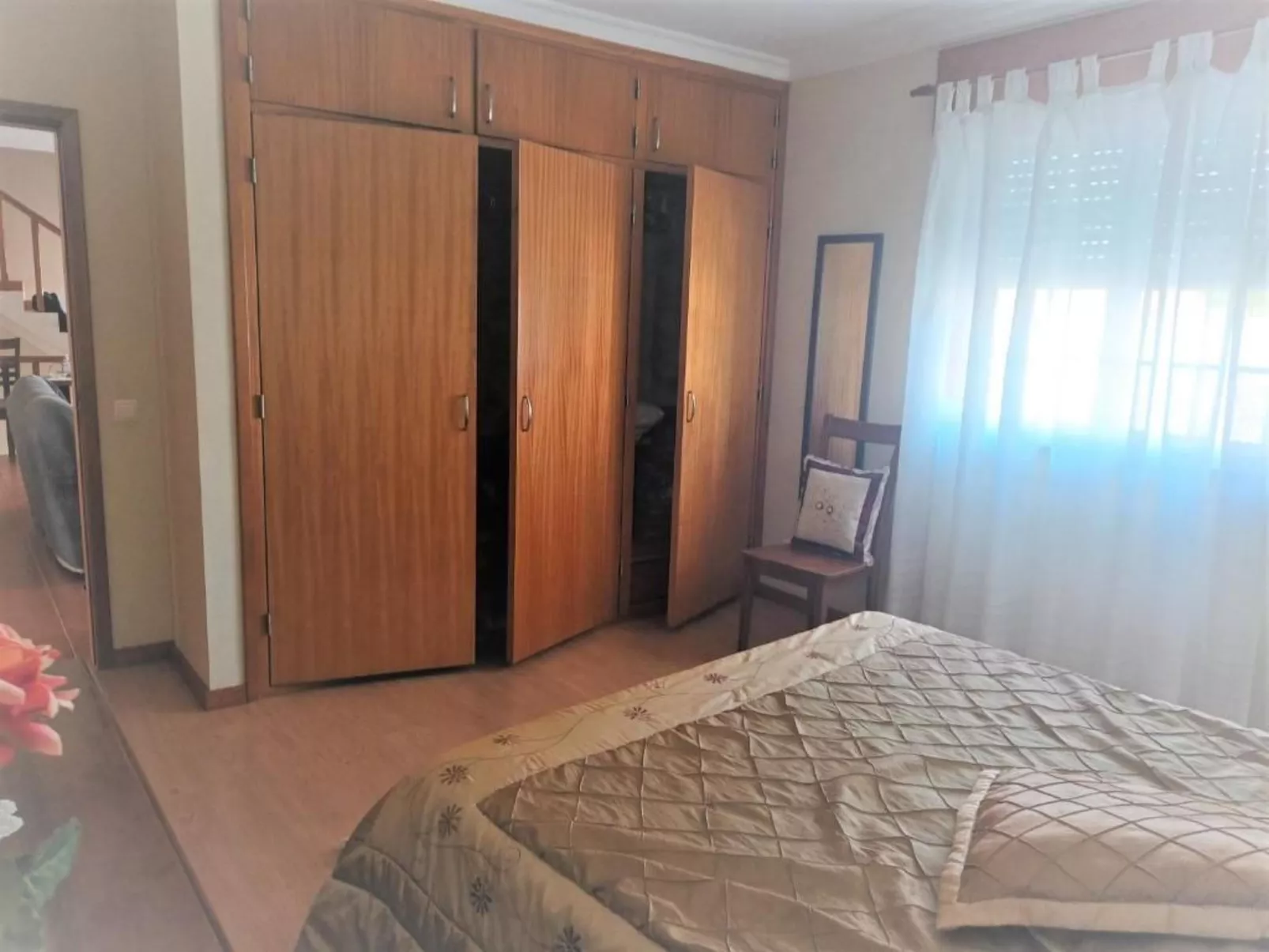 Geräumiges Haus in der Nähe von Angra do Heroismo-Drinnen