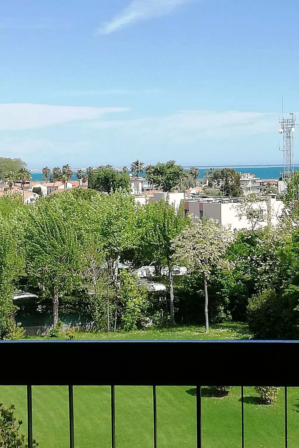 Gemütliche Wohnung, 5 Minuten vom Strand entfernt-Outside