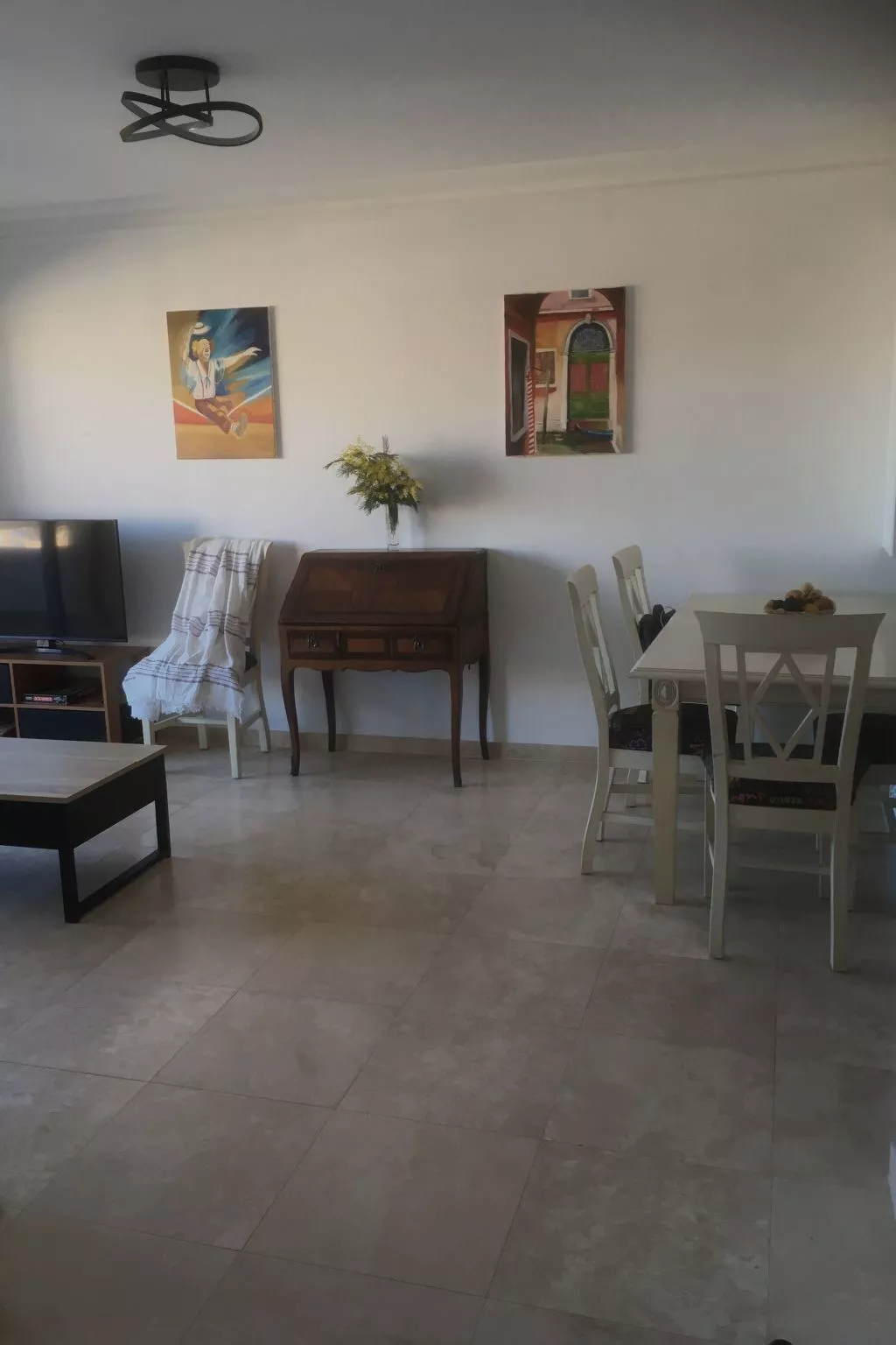 Wohnung mit Terrasse-Dedans