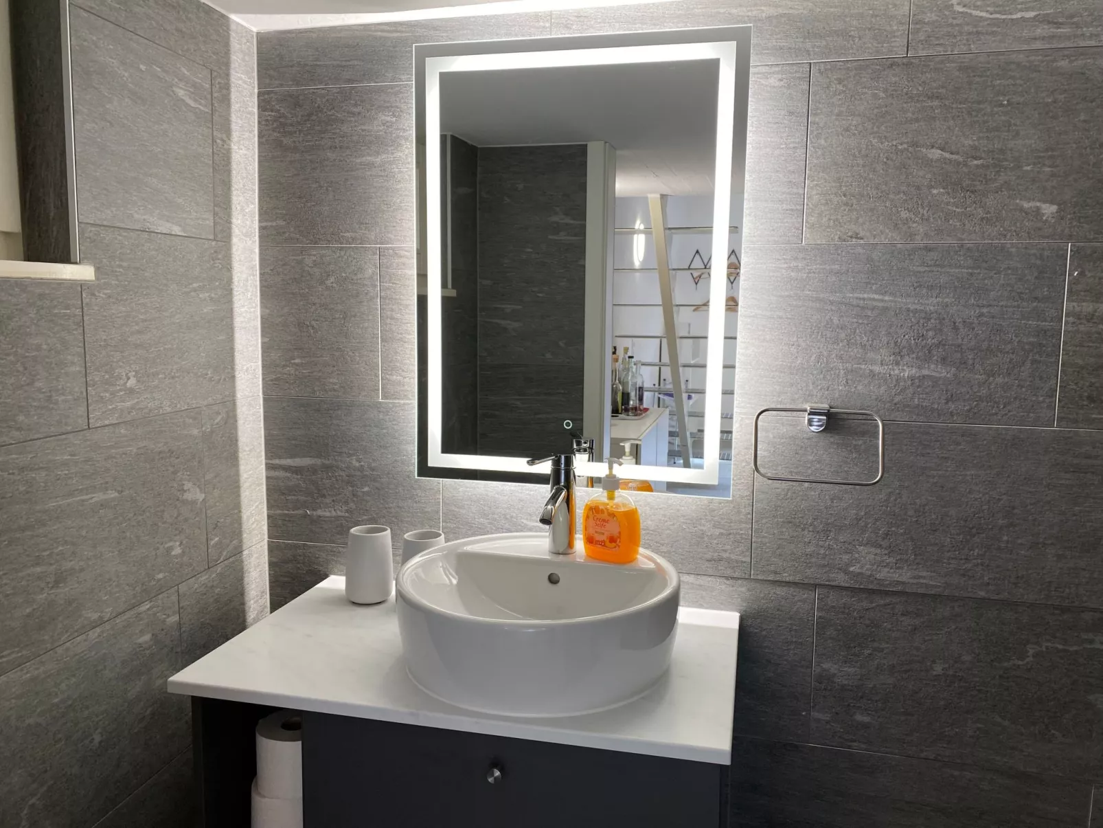 Rustico Monti di Rima-Inside