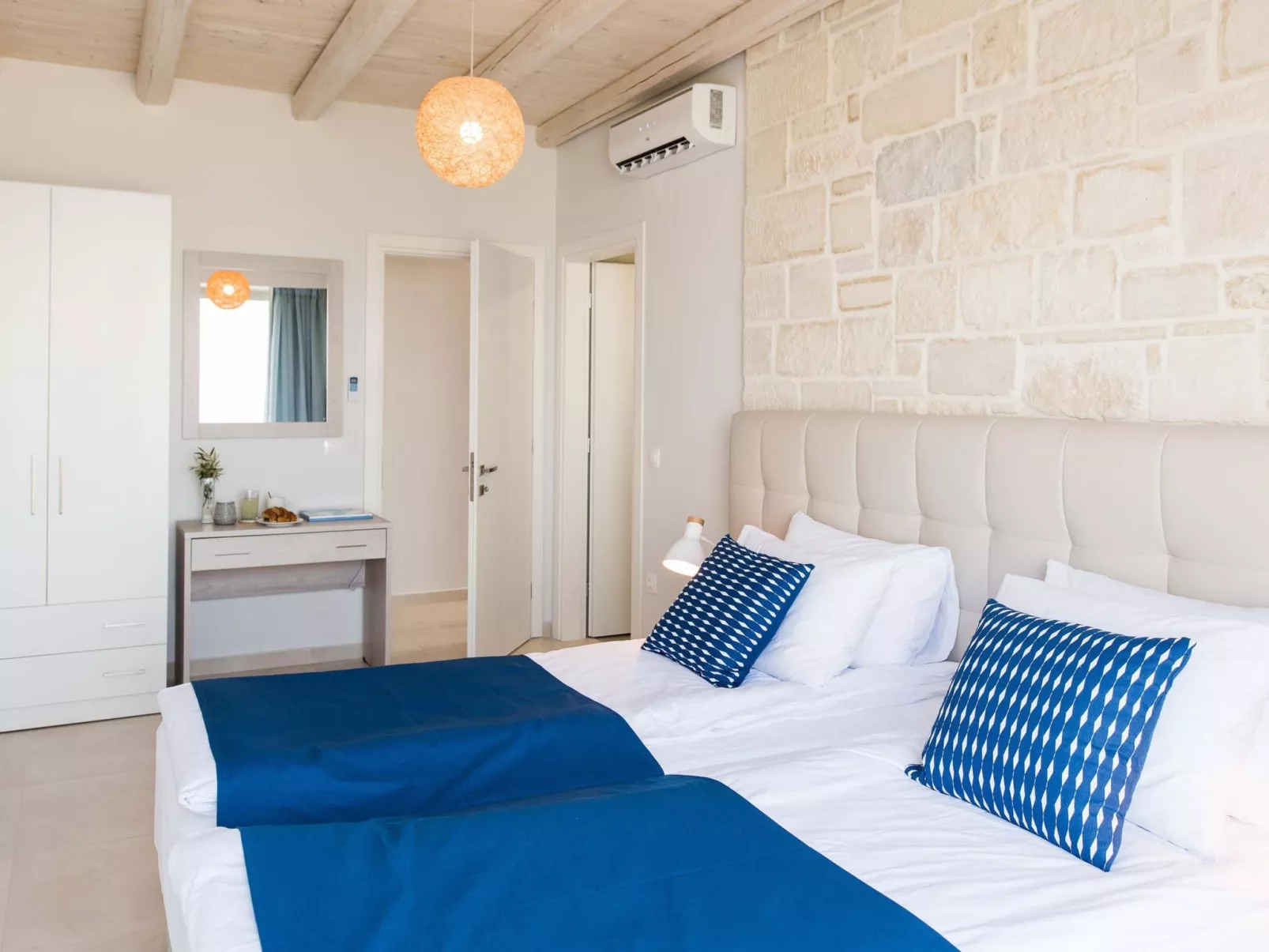 Villa Galatia I Kostenloser beheizter Pool, ideal für Gruppen-Inside