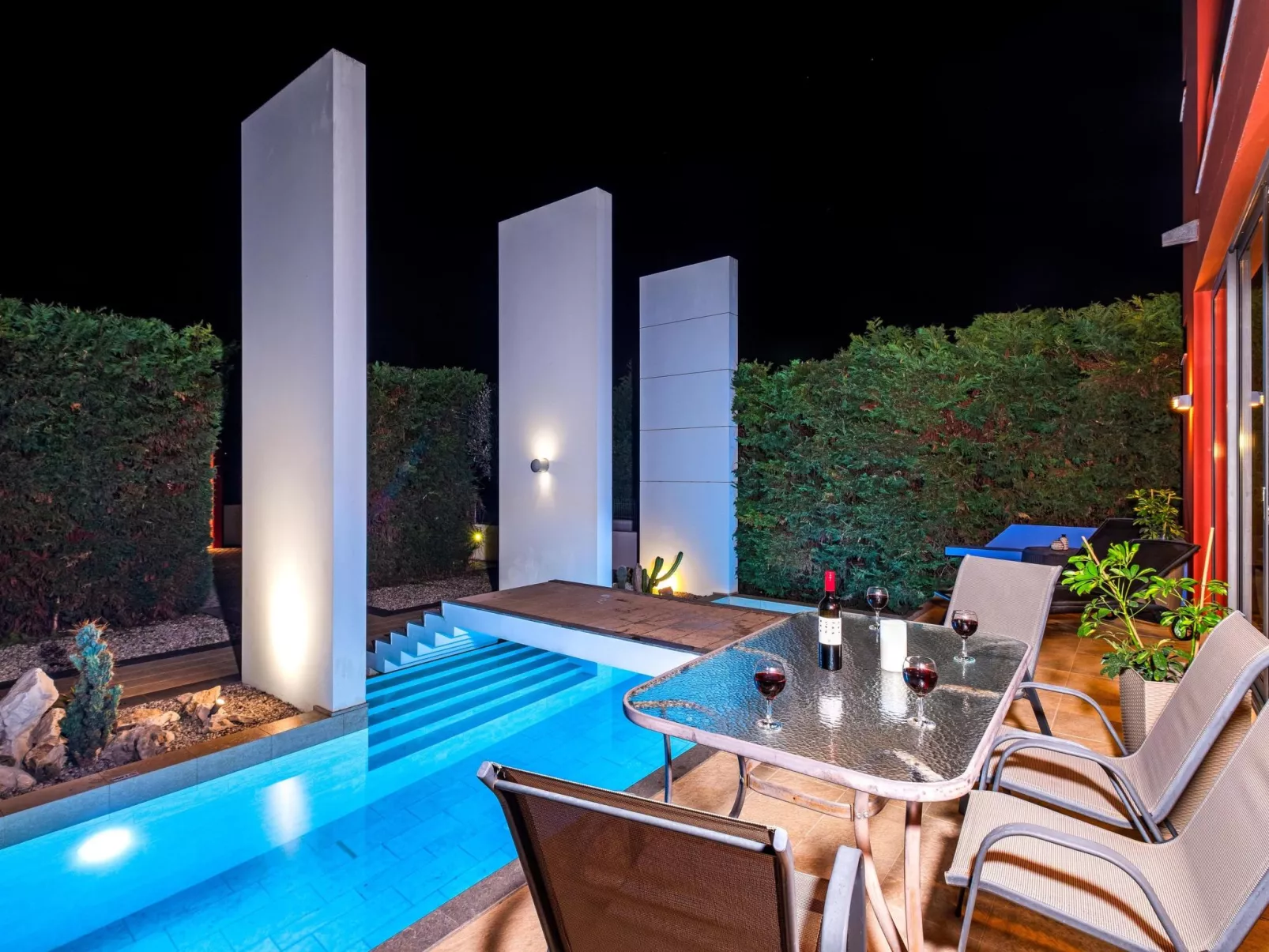 Charmante Mandelvilla auf der Insel Rhodos-Dehors