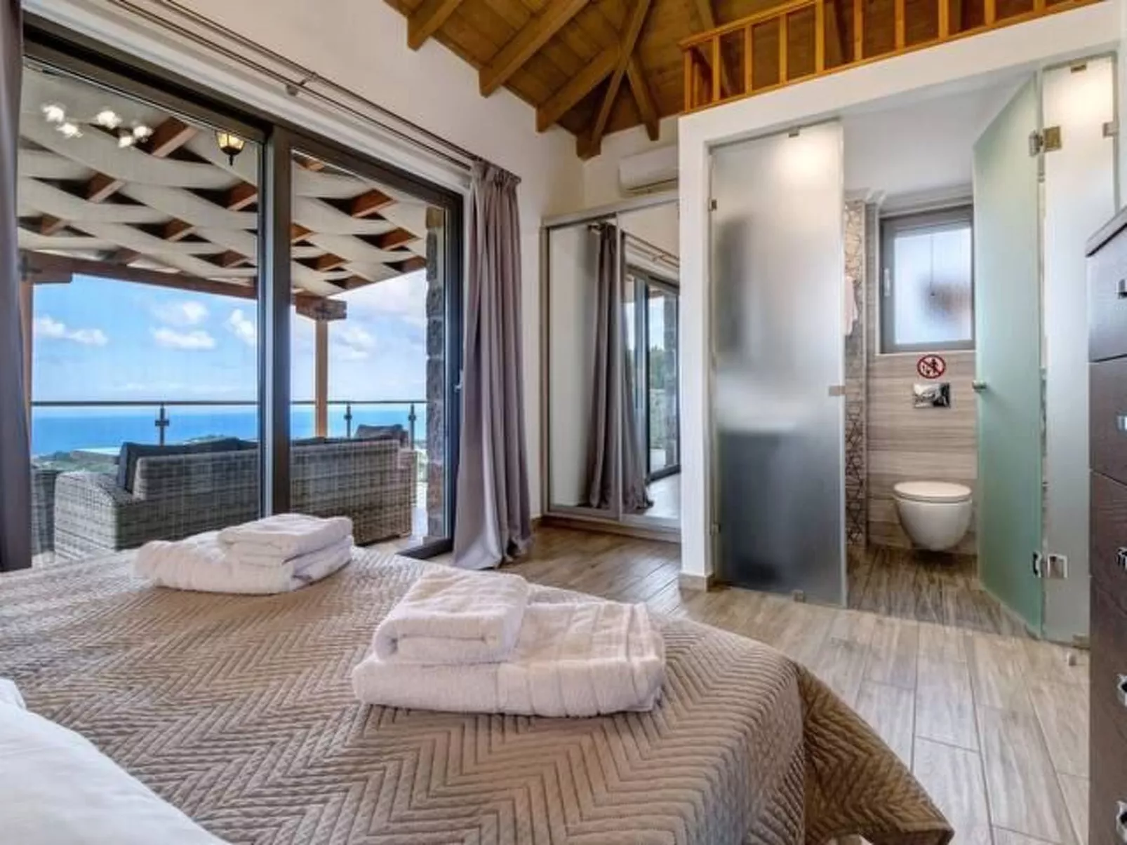 Luxuriöse Steinvilla Angela in der Nähe von Kathisma-Inside