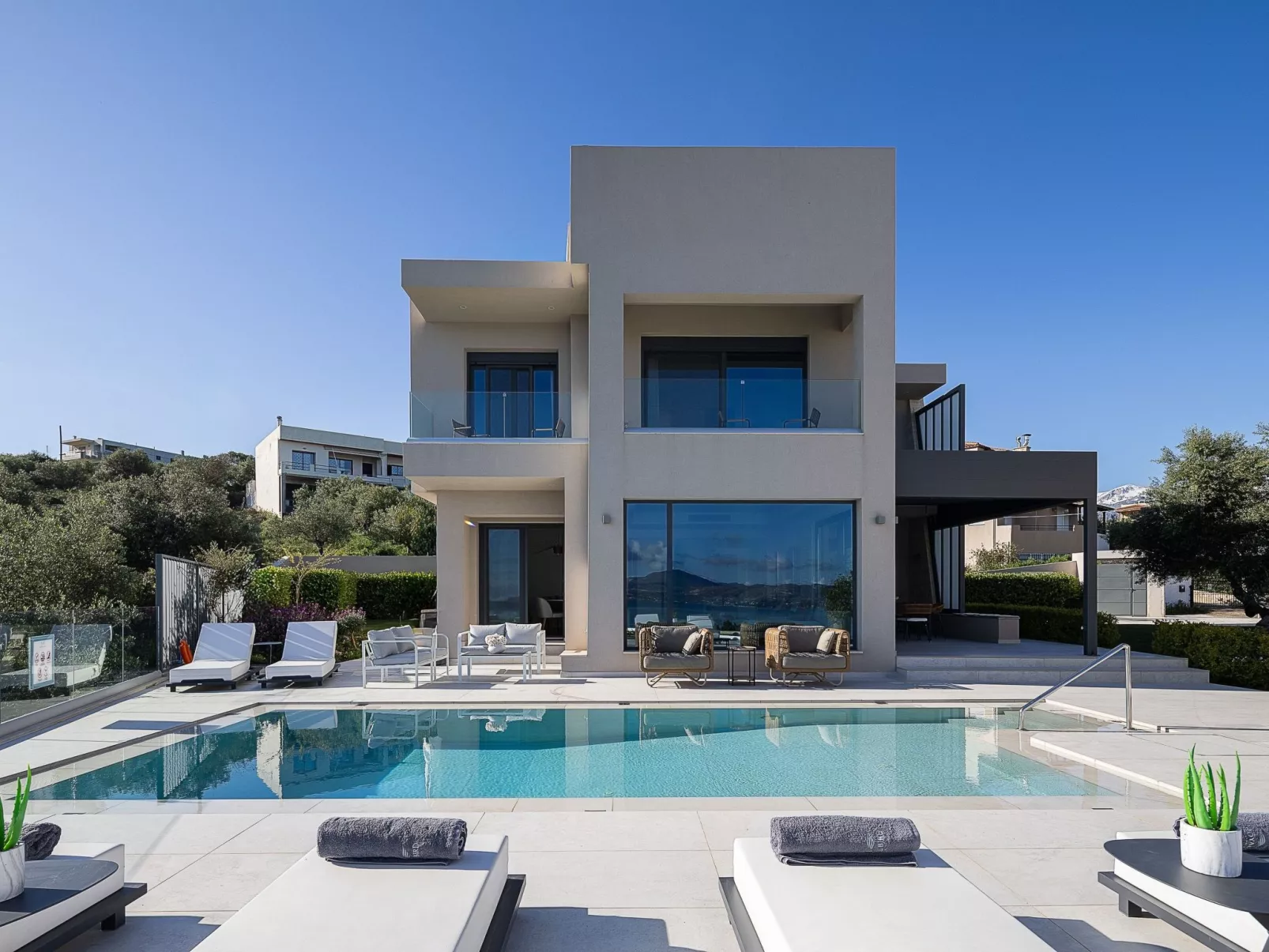 Kalyves Royal Villa-''Gratis''beheizter Pool, Fitnessraum, Meerblick-Inside