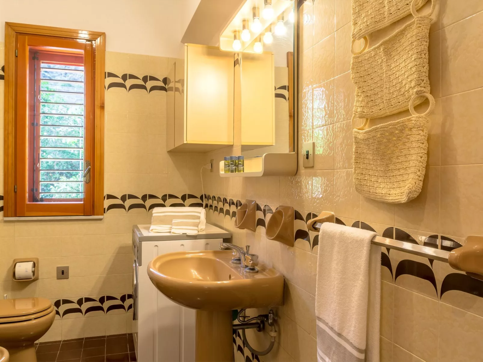 Wohnung 'Blue Wood' in Strandnähe-Dedans