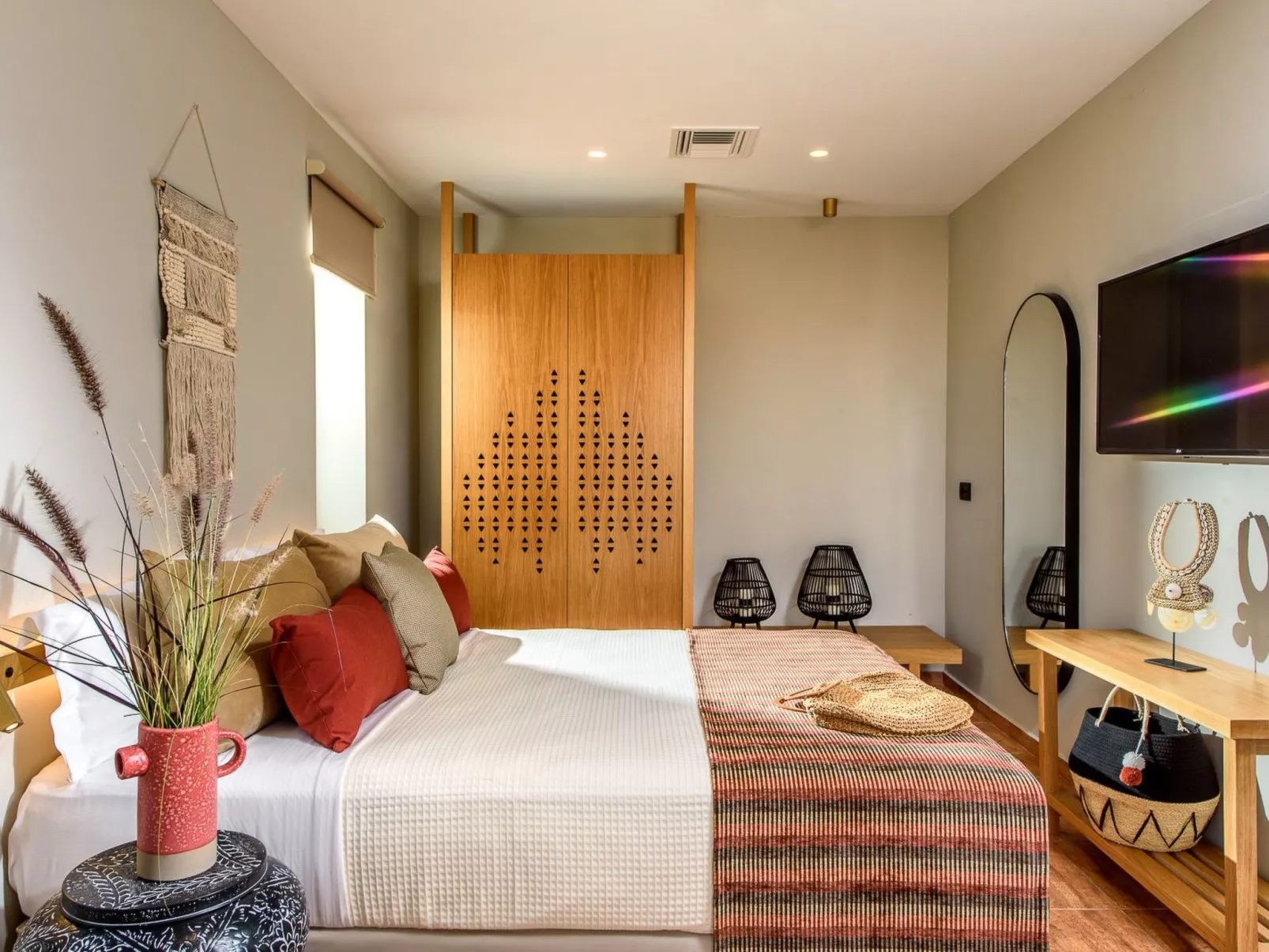 Caldera Anissaras Villen - Theros Konzept-Drinnen