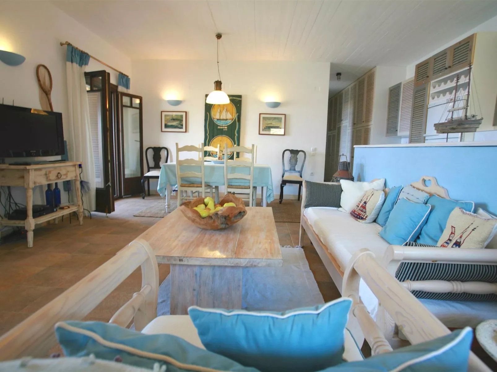 Luxuriöse, ruhige Wohnung direkt am Meer - Privatstrand-Inside