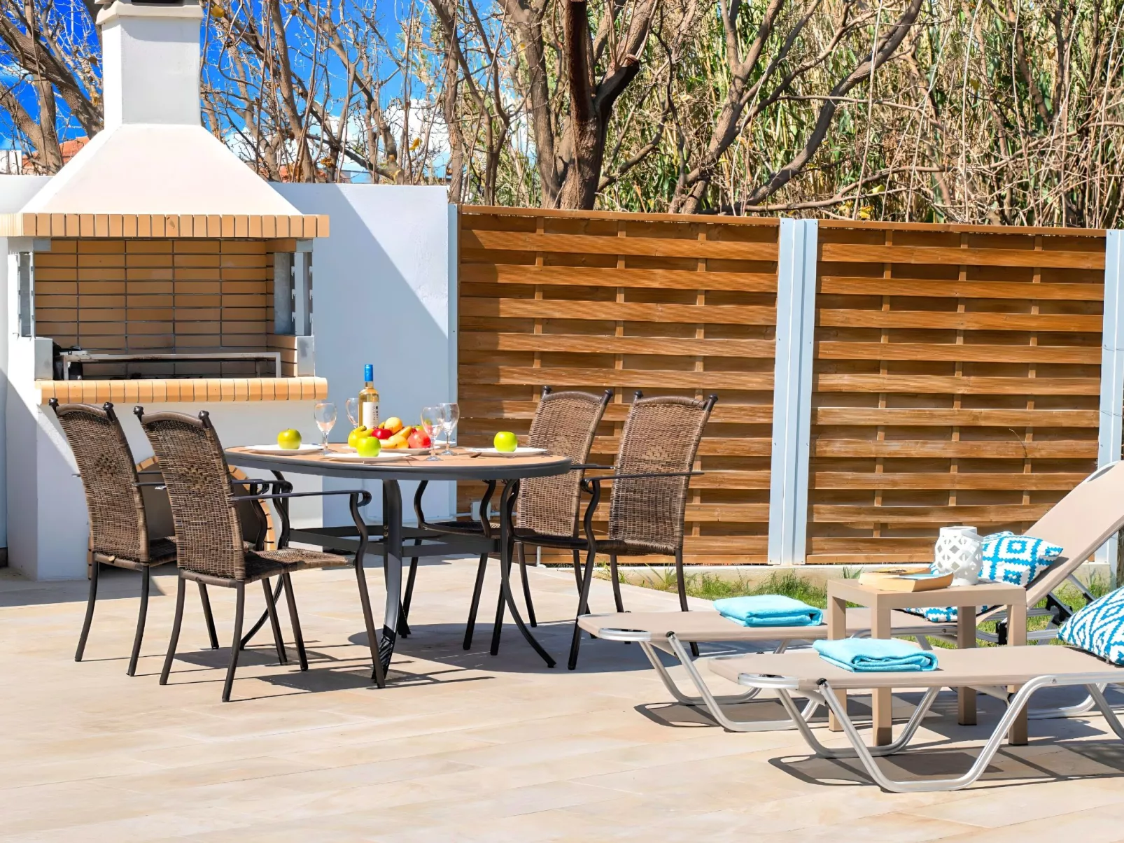 Eliomar Villa am Strand-Draußen