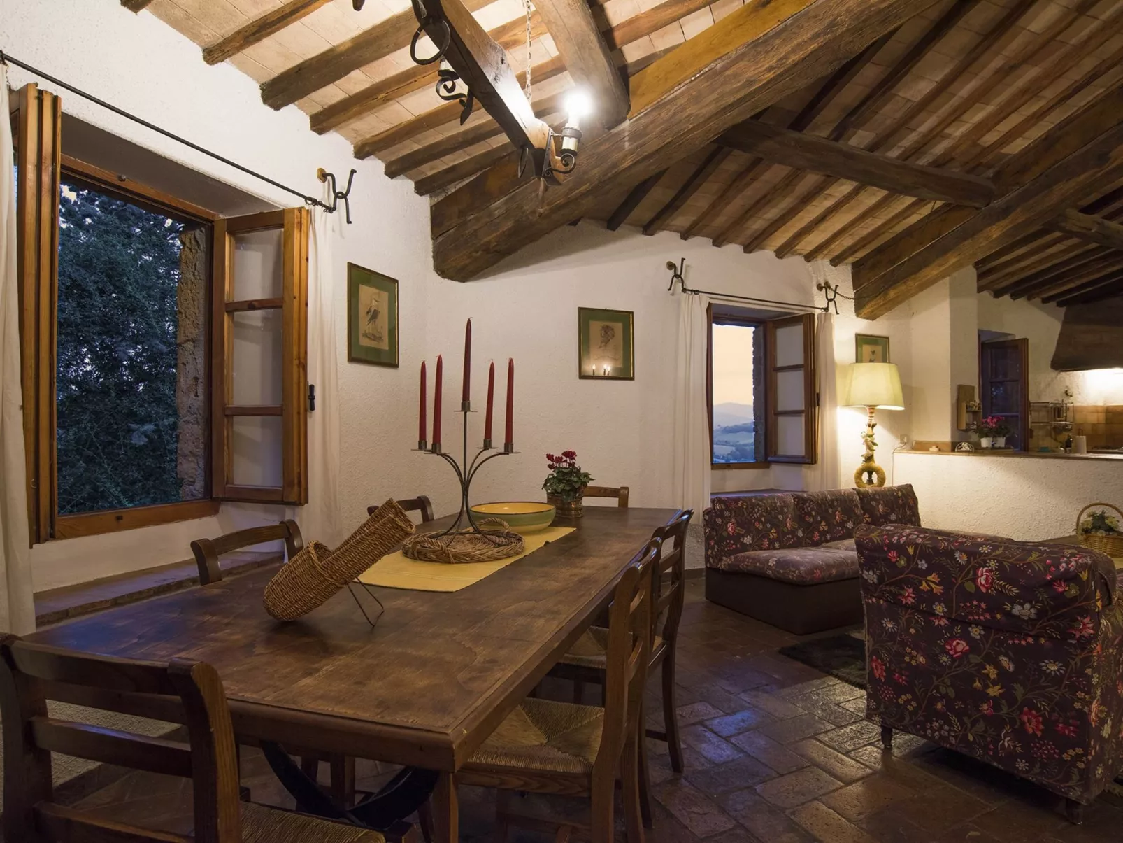 Altertümliche Pracht, Unterkunft mit Schwimmbad in einem Schloss-Image-tags.info