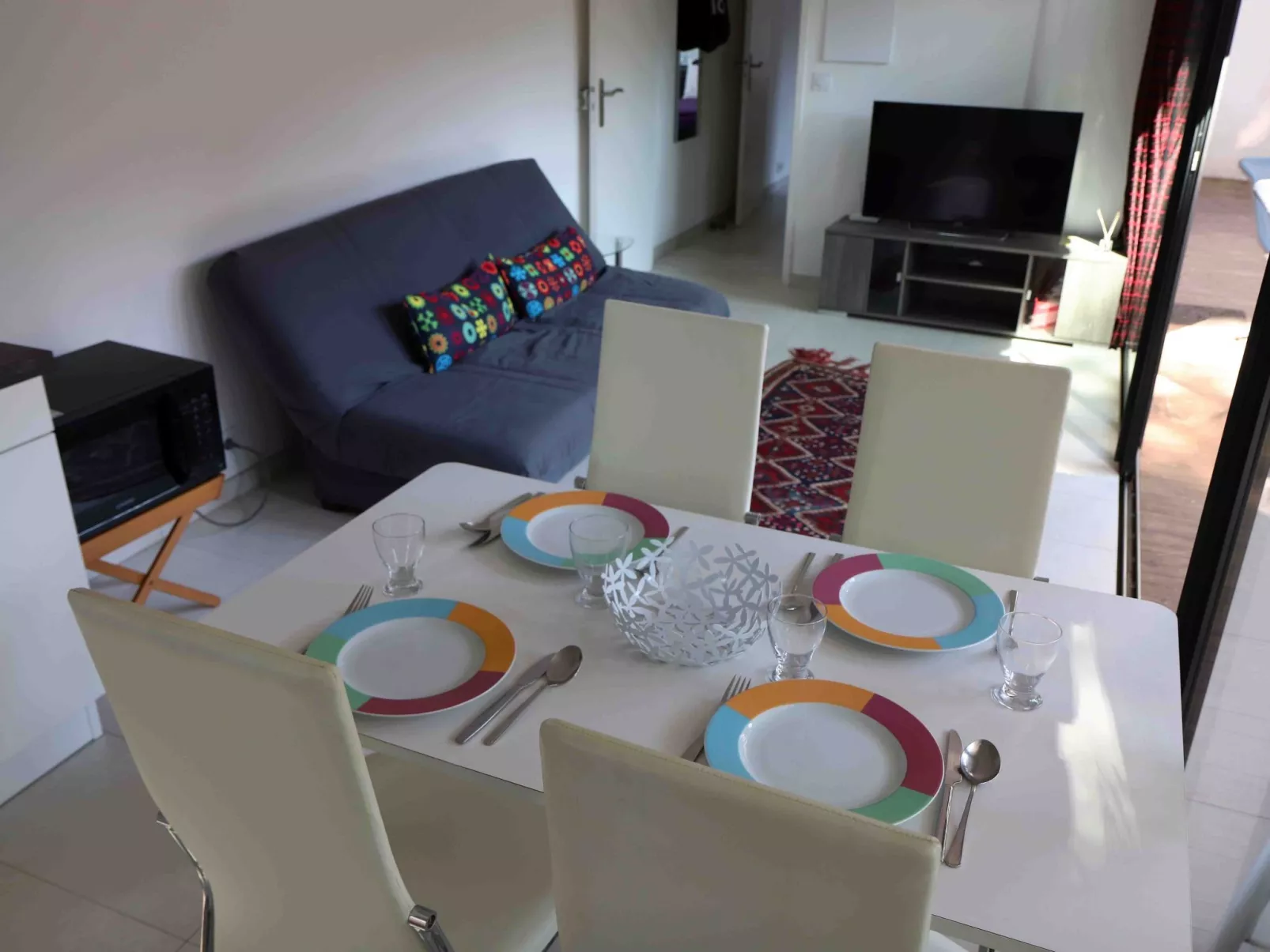 Mascotte Gartenhaus-Drinnen