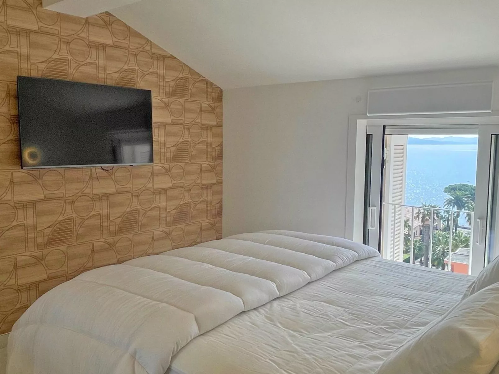 In Strandnähe-Drinnen