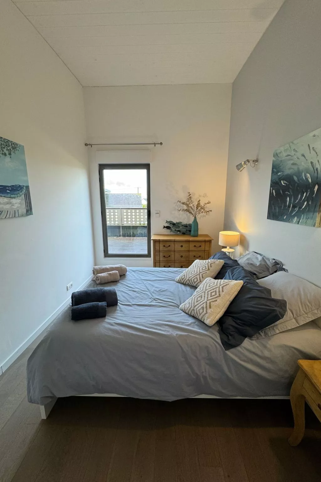 Große Villa am Meer mit privatem Spa Bereich-Dedans