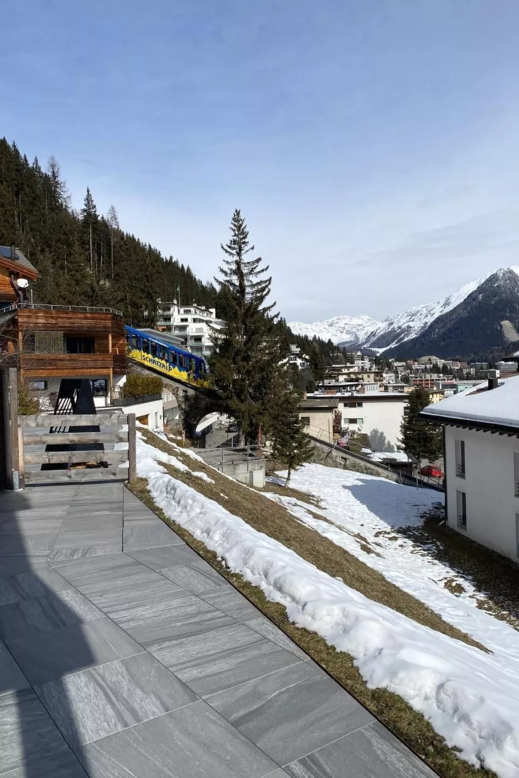 Tannenheim - Outside