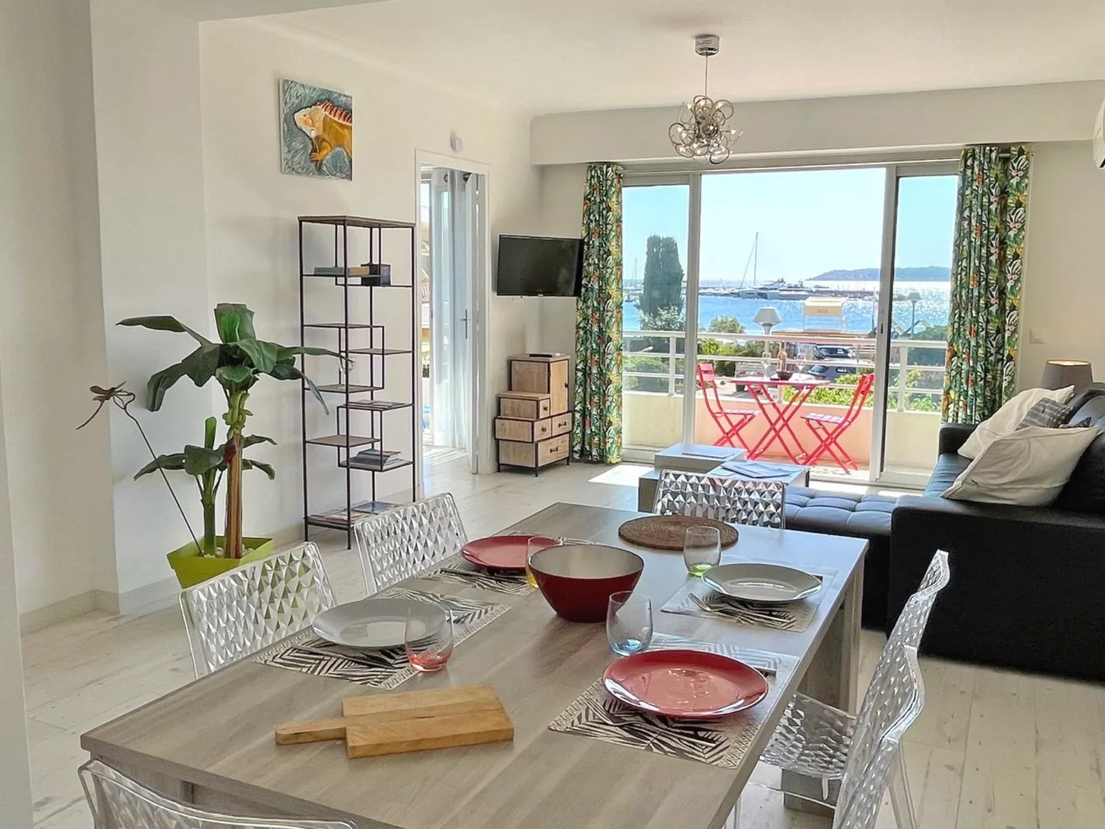 Appt T2 - Centre ville et plage - Vue Mer - Clim-Image-tags.info