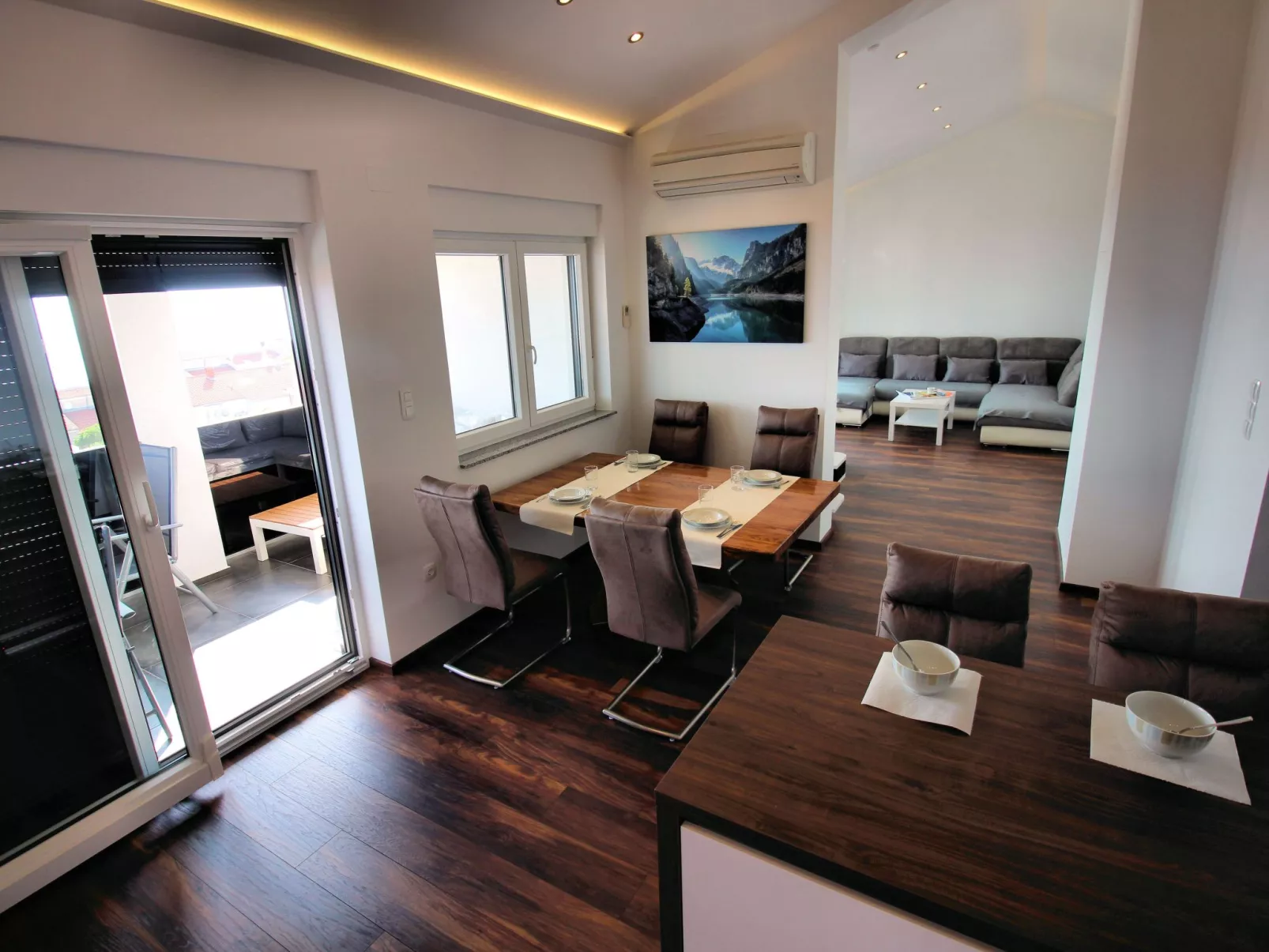 Wohnung "Buba 5" mit Terrasse-Drinnen