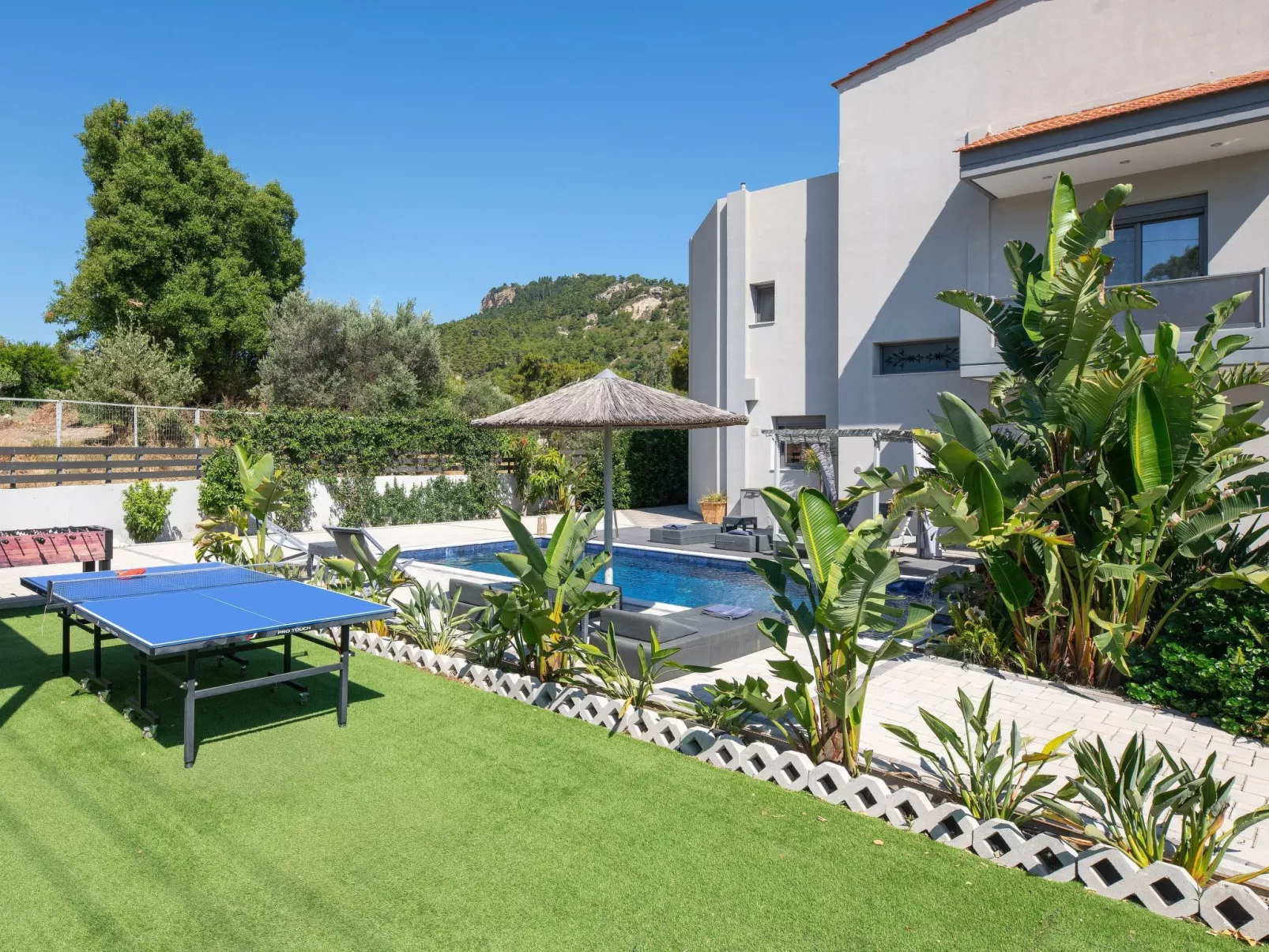 Versteckte Villa-Dehors