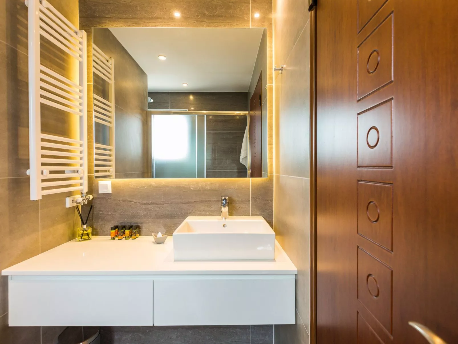 Villa Aelia I Modern und ideal für große Gruppen-Image-tags.info