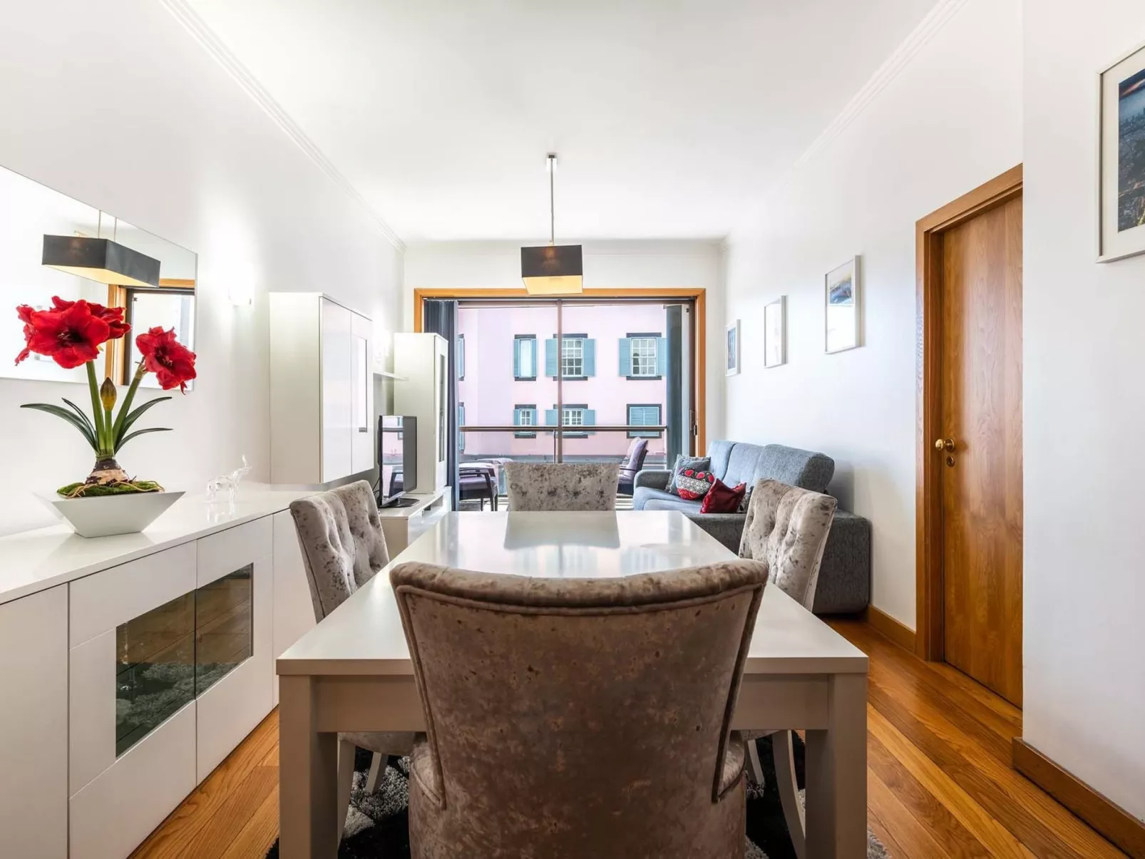 Miramar Wohnung mit Pool-Dedans