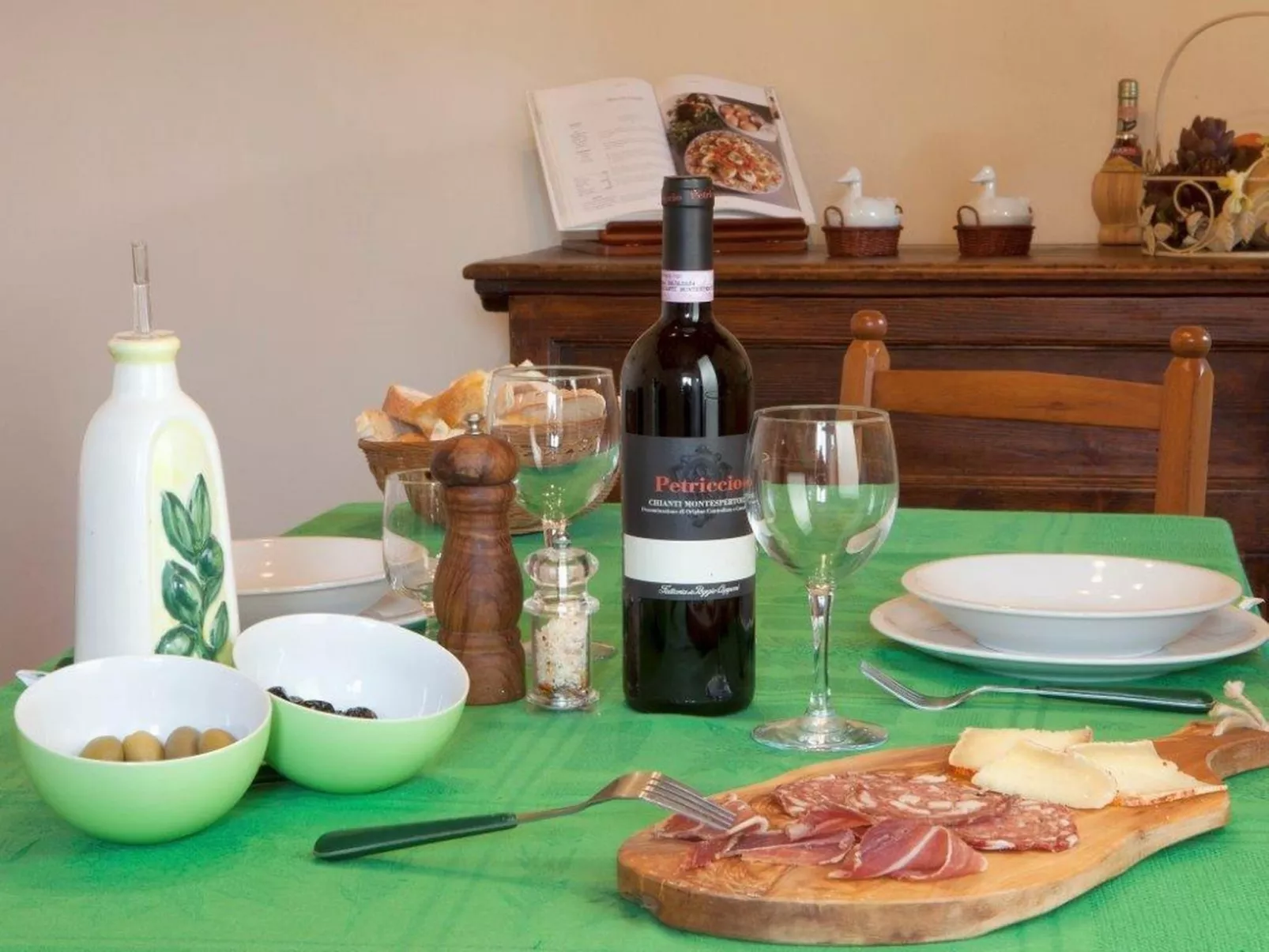 "Ciclamini capponi-Dedans