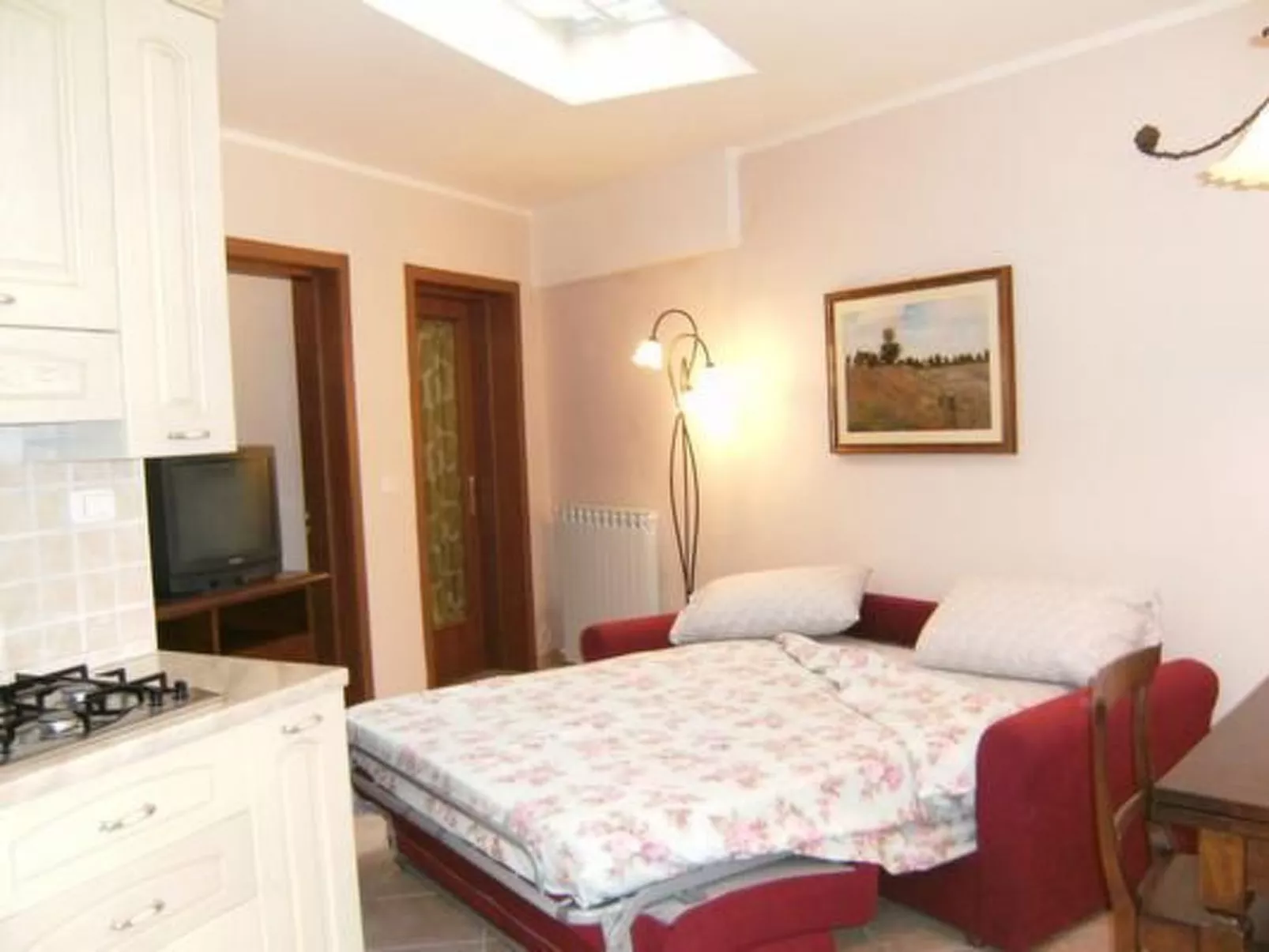 'Horizons' mit Schwimmbad-Drinnen