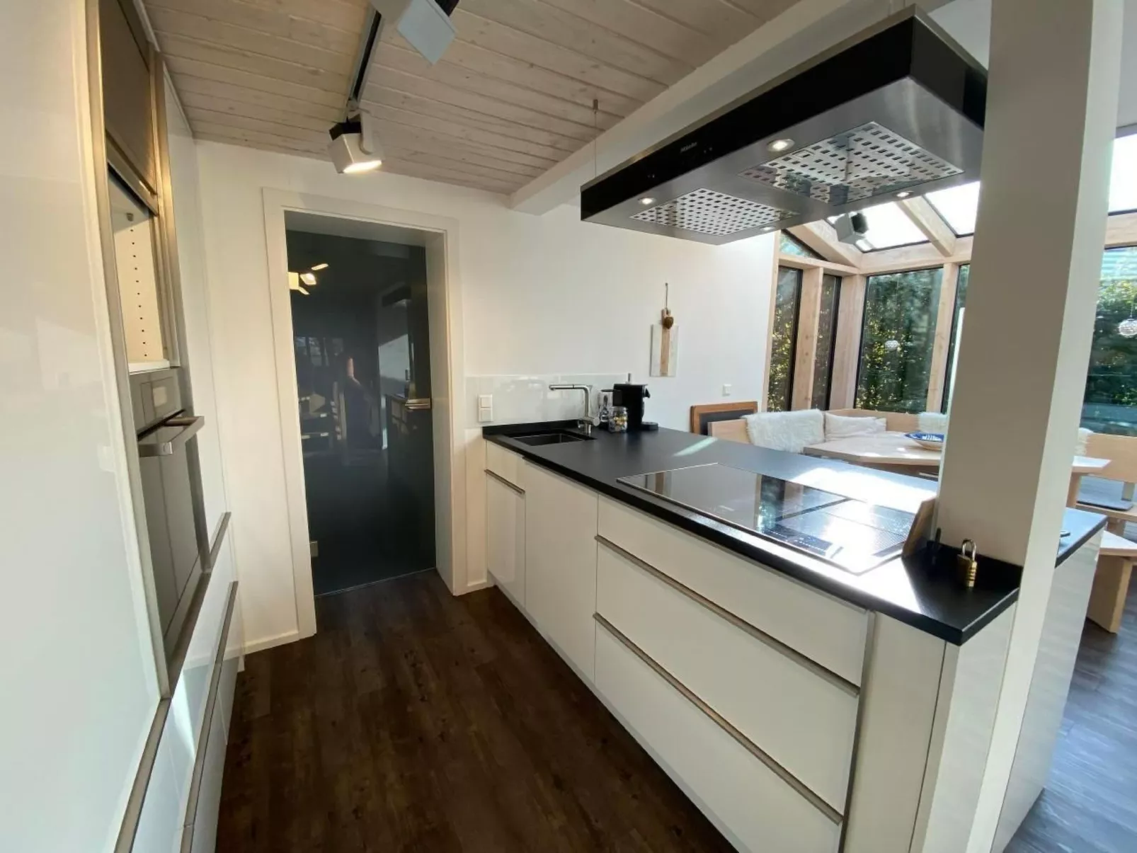 Das Haus am See-Image-tags.info