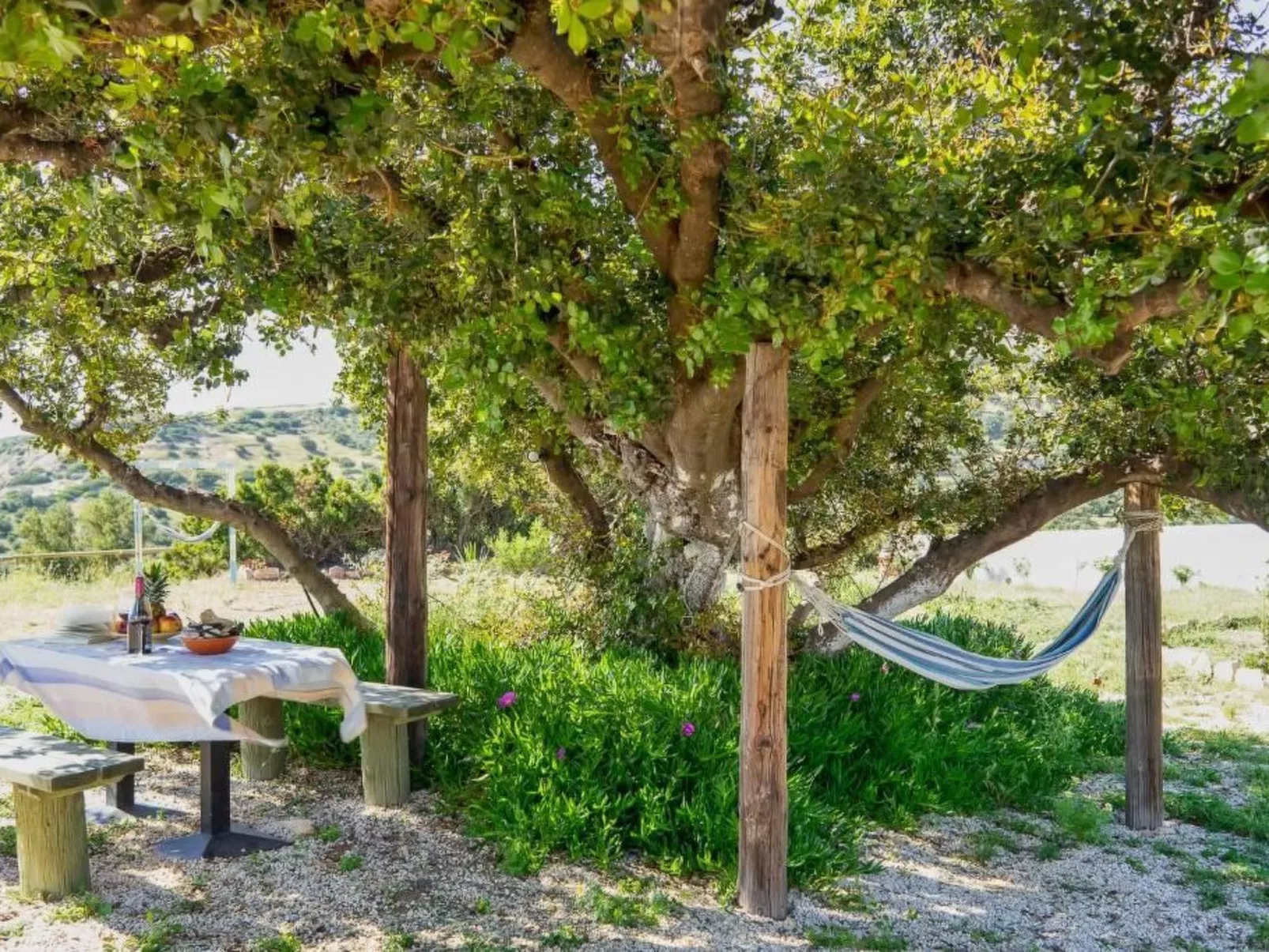 Emanouela Haus mit Garten und Meerblick-Image-tags.info